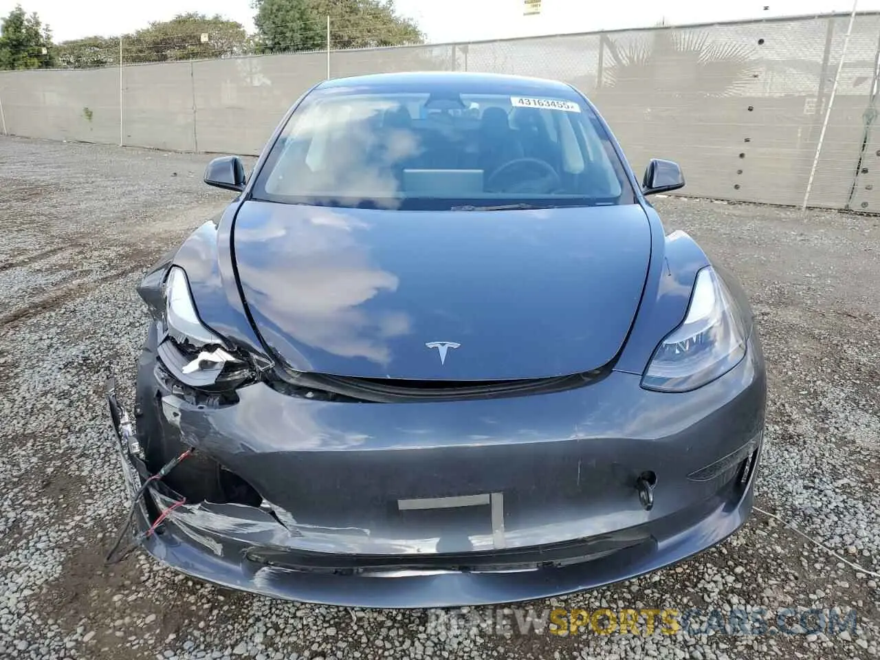 5 Photograph of a damaged car 5YJ3E1EA7PF410411 TESLA MODEL 3 2023