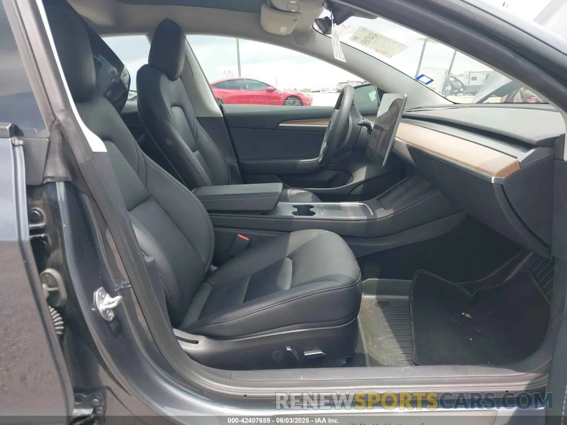 5 Photograph of a damaged car 5YJ3E1EA7PF417293 TESLA MODEL 3 2023