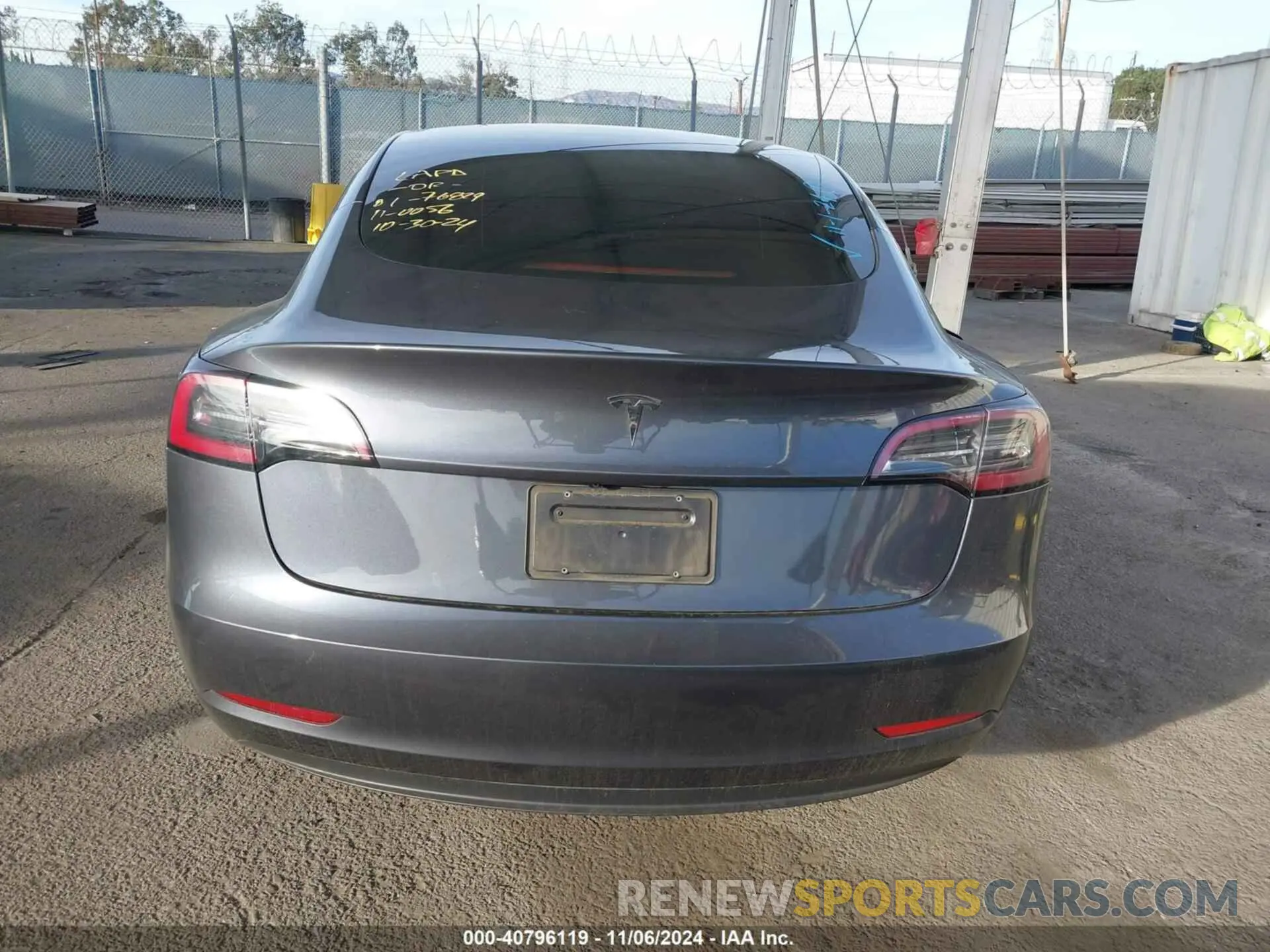 15 Photograph of a damaged car 5YJ3E1EA7PF431744 TESLA MODEL 3 2023