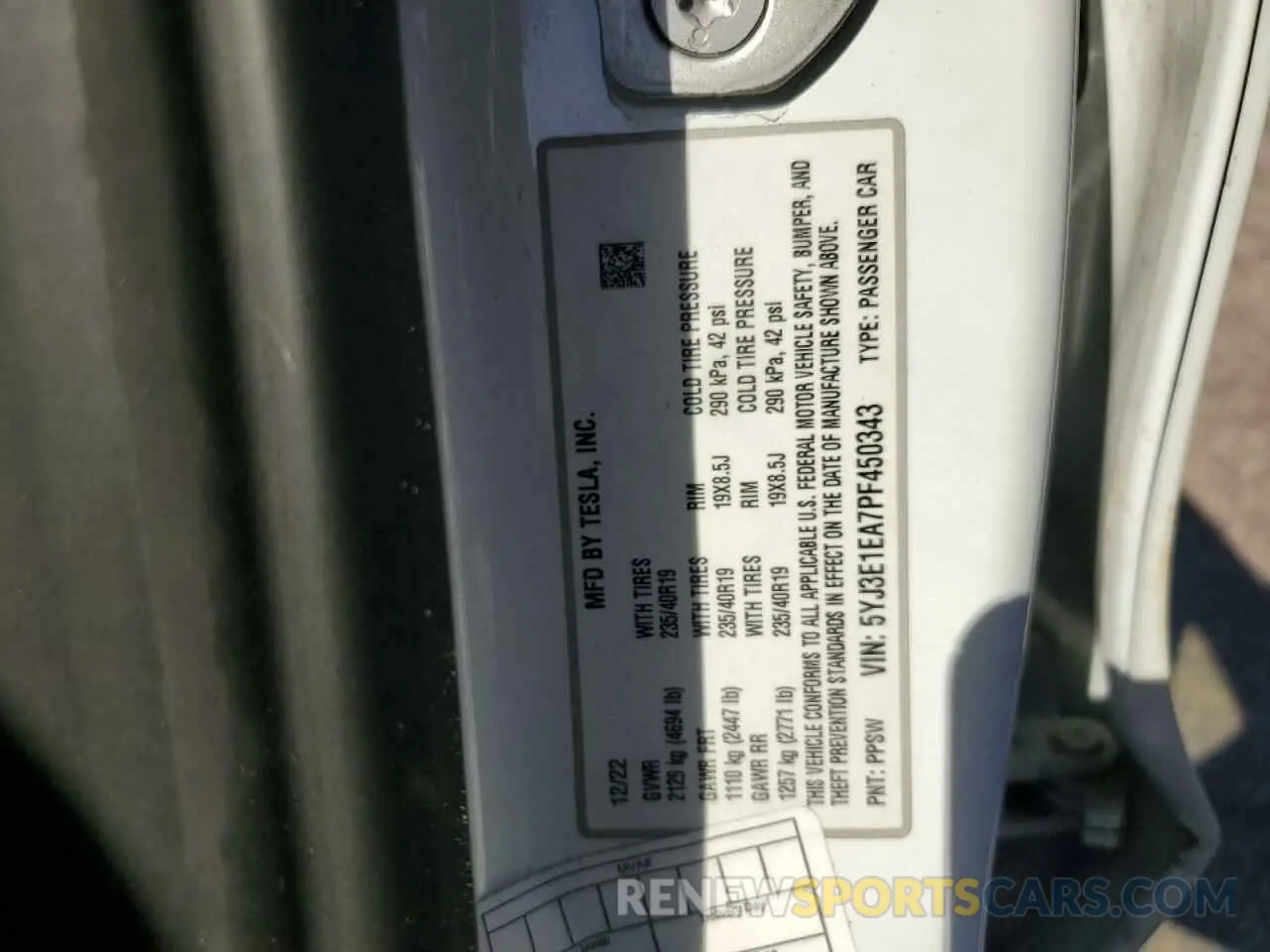 12 Фотография поврежденного автомобиля 5YJ3E1EA7PF450343 TESLA MODEL 3 2023