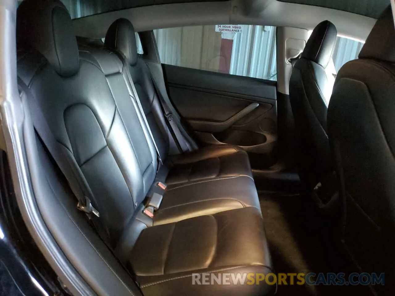 10 Photograph of a damaged car 5YJ3E1EA7PF451749 TESLA MODEL 3 2023