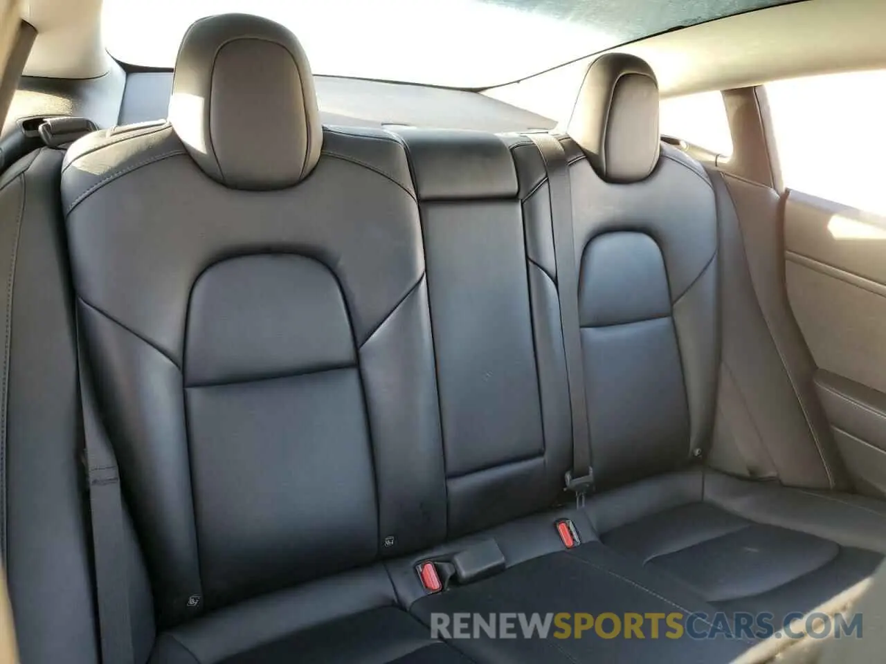 10 Фотография поврежденного автомобиля 5YJ3E1EA7PF455073 TESLA MODEL 3 2023