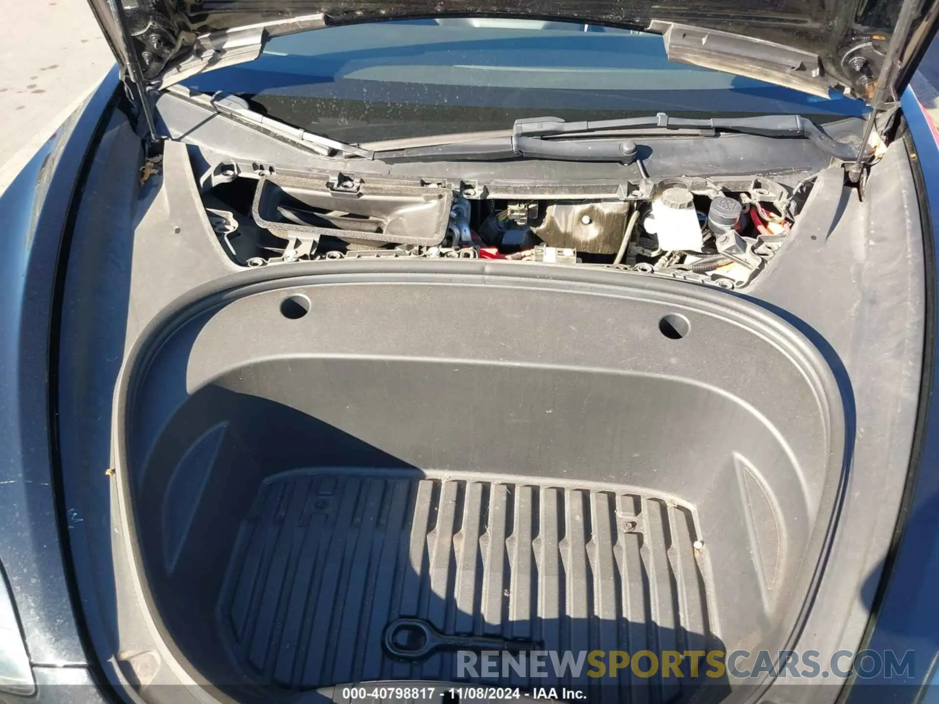 10 Photograph of a damaged car 5YJ3E1EA7PF456899 TESLA MODEL 3 2023