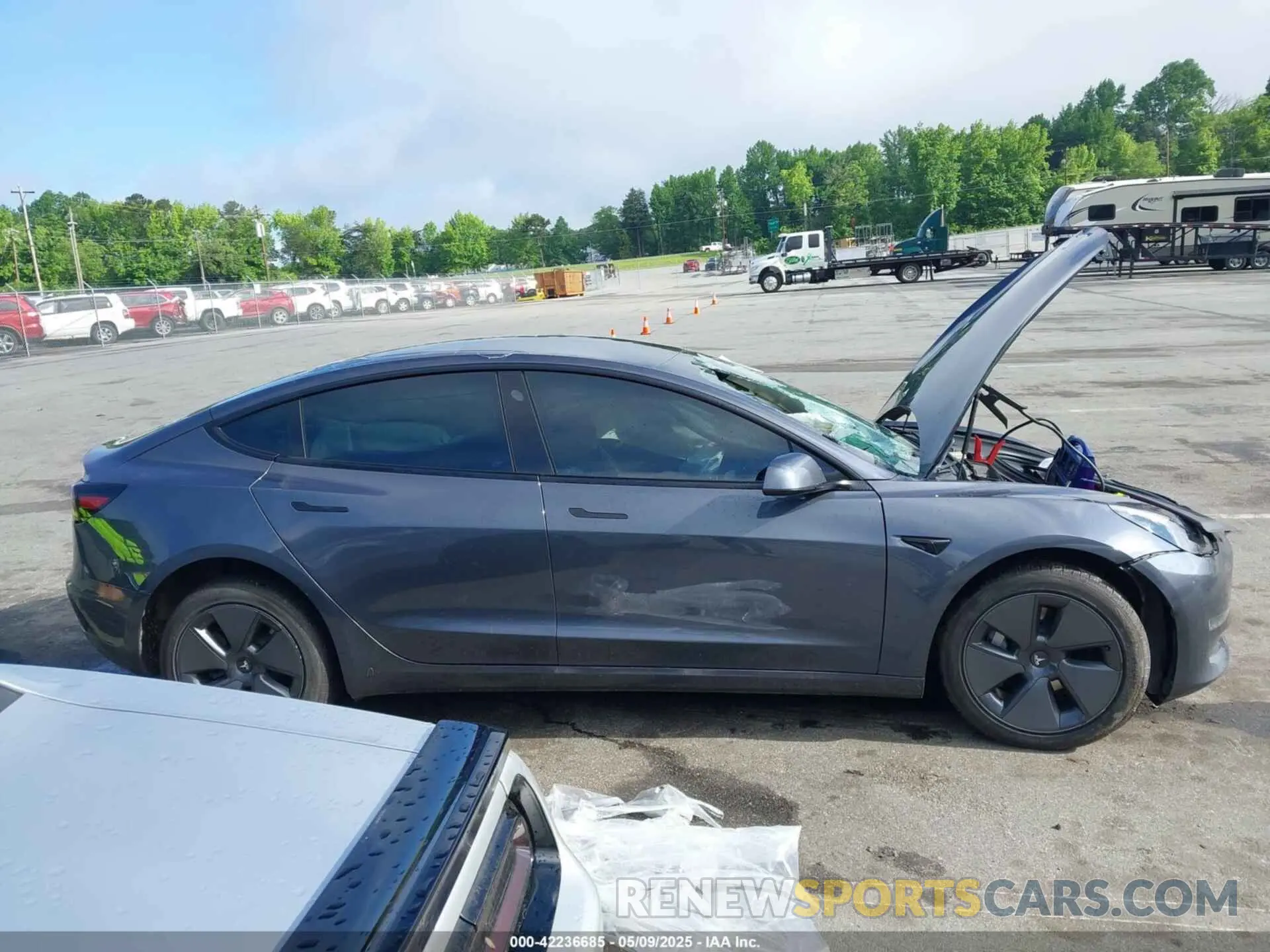13 Photograph of a damaged car 5YJ3E1EA7PF457891 TESLA MODEL 3 2023