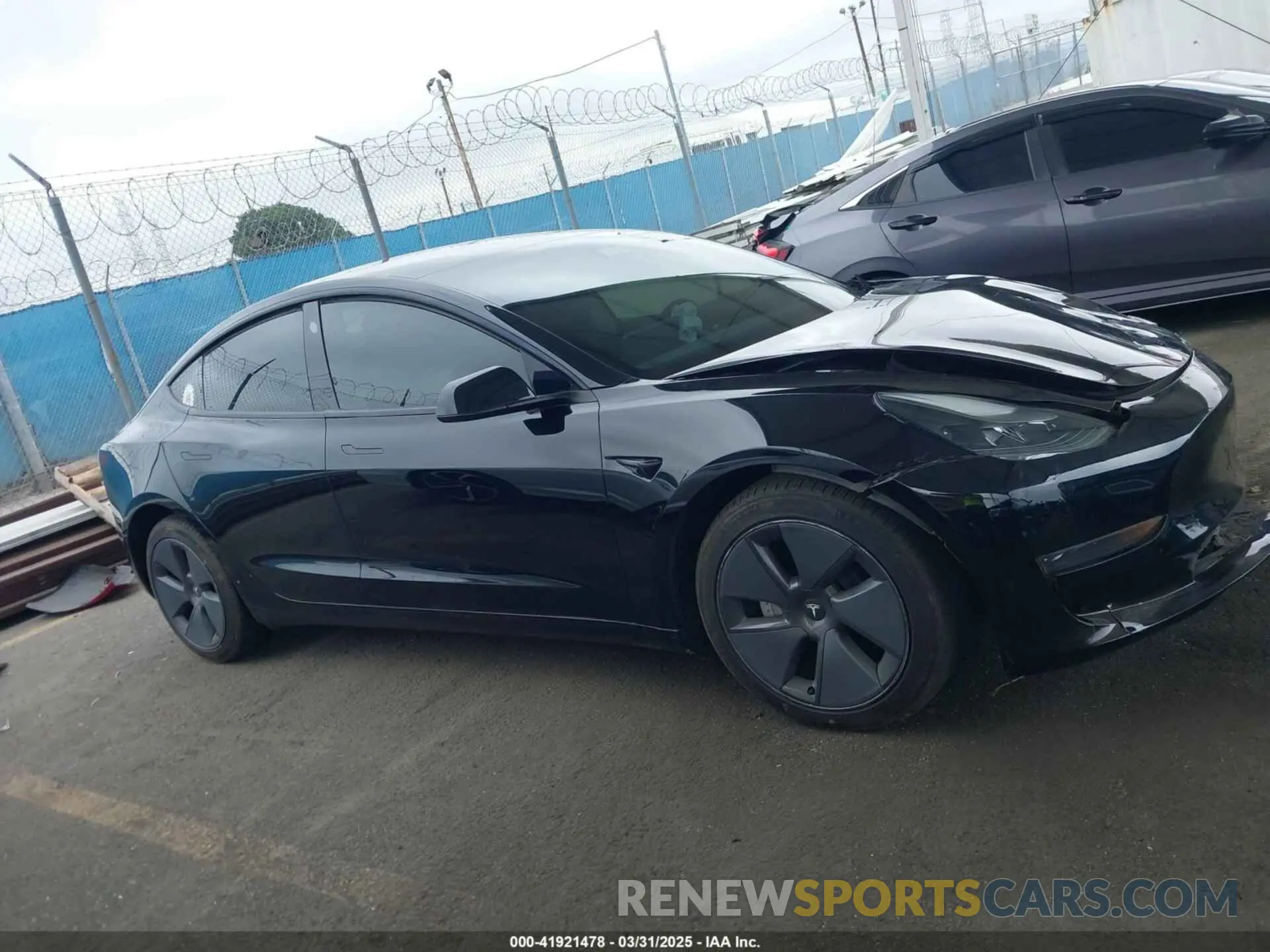 12 Фотография поврежденного автомобиля 5YJ3E1EA7PF473749 TESLA MODEL 3 2023
