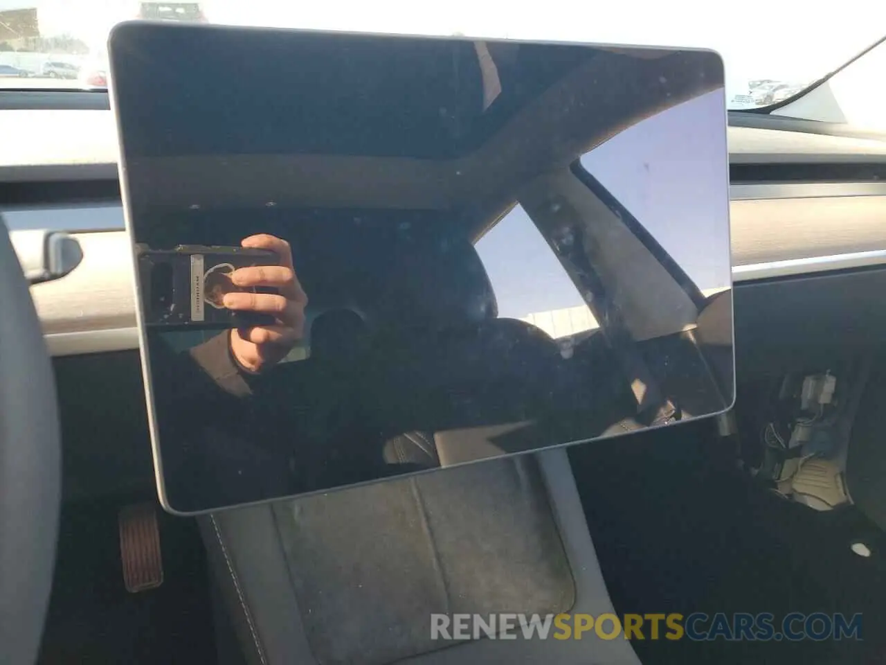 9 Photograph of a damaged car 5YJ3E1EA7PF474240 TESLA MODEL 3 2023