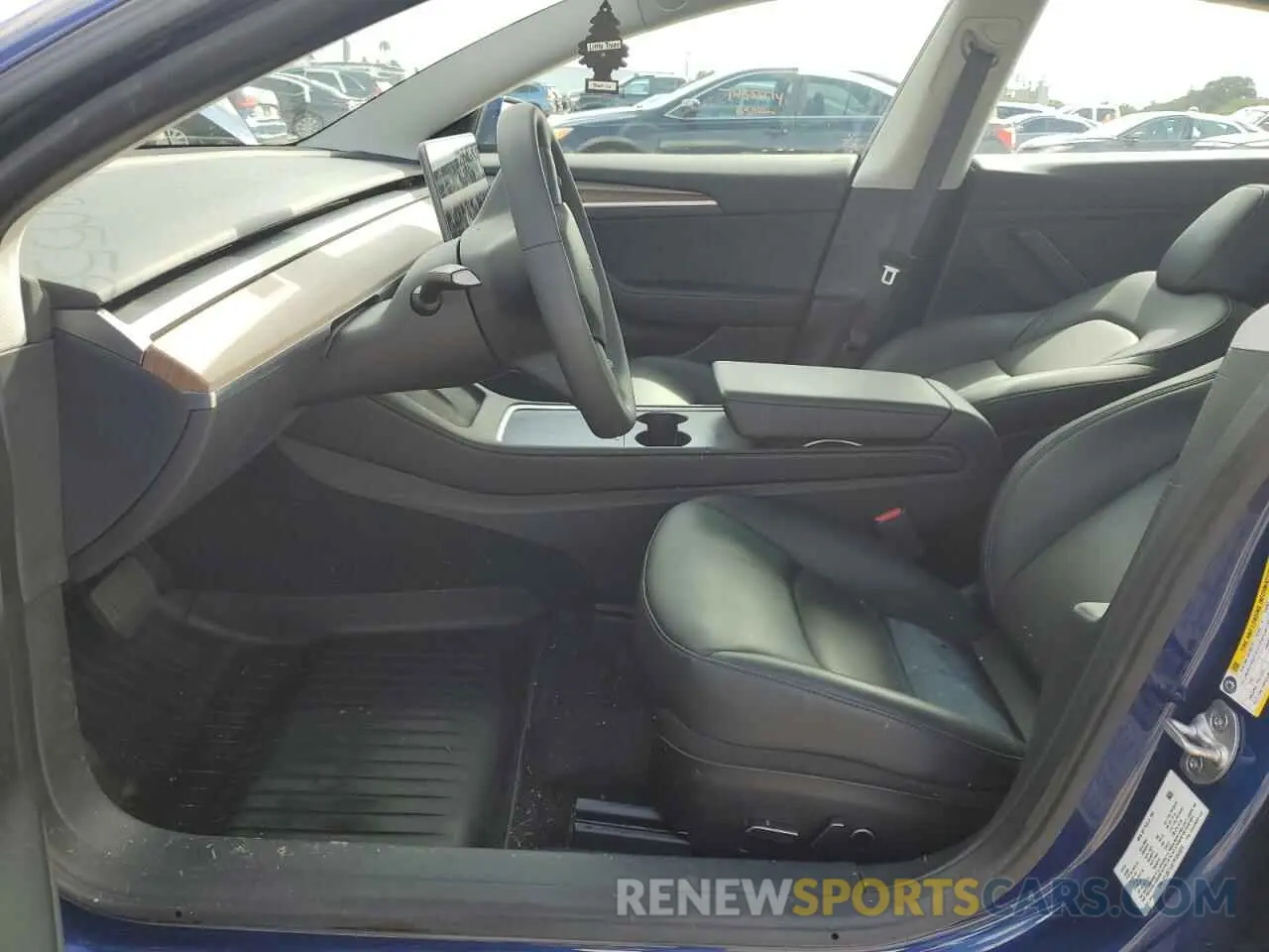 7 Фотография поврежденного автомобиля 5YJ3E1EA7PF493029 TESLA MODEL 3 2023