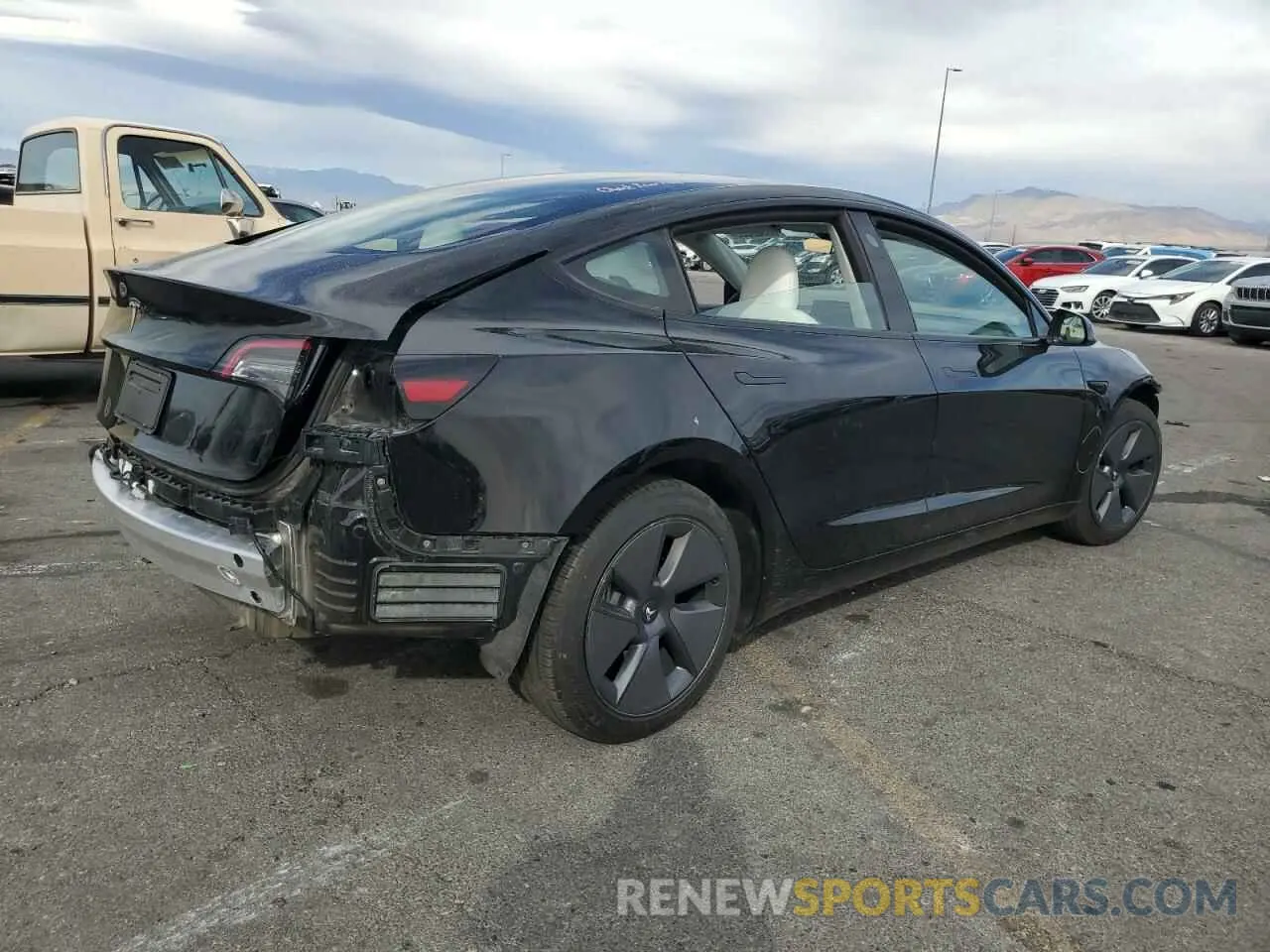3 Фотография поврежденного автомобиля 5YJ3E1EA7PF502831 TESLA MODEL 3 2023