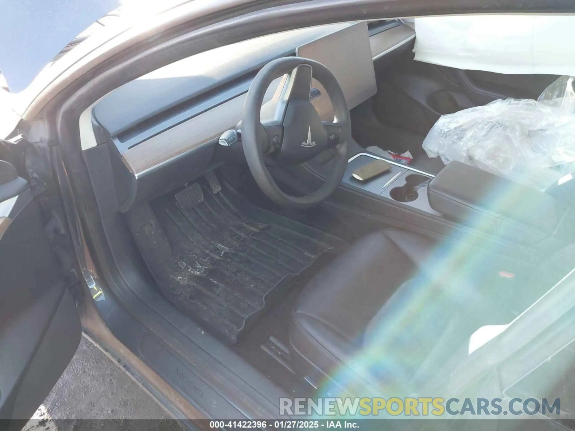 5 Photograph of a damaged car 5YJ3E1EA7PF509567 TESLA MODEL 3 2023