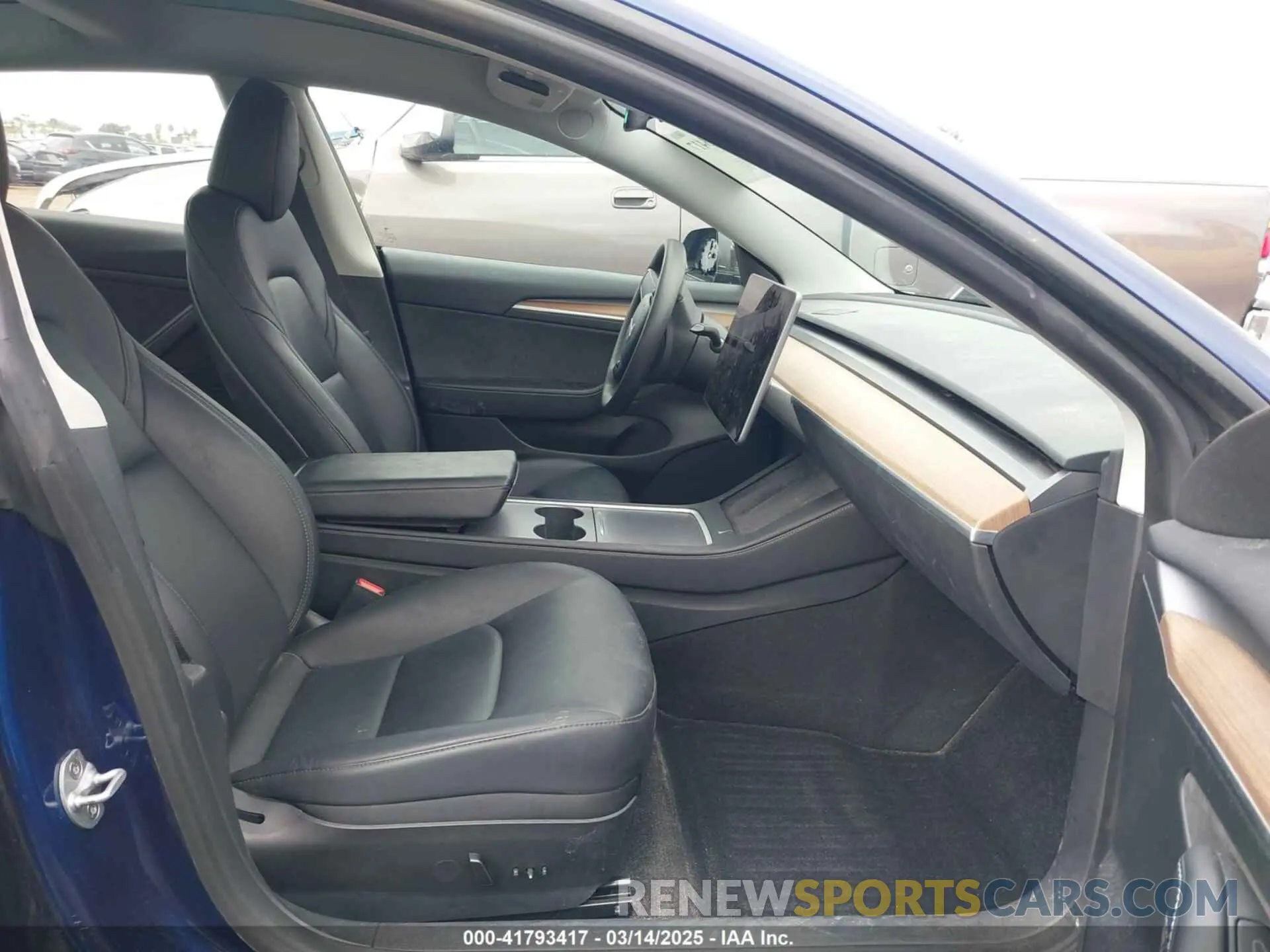 5 Photograph of a damaged car 5YJ3E1EA7PF560888 TESLA MODEL 3 2023