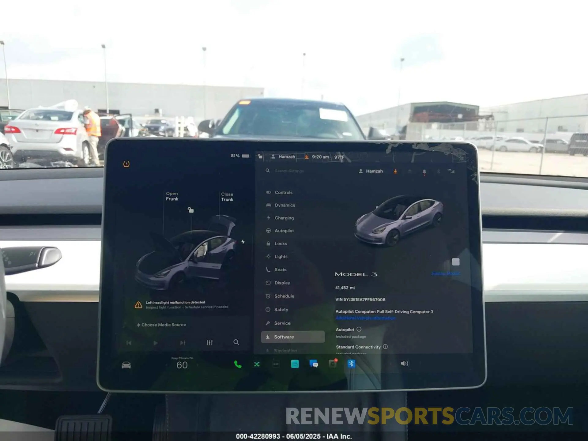 19 Photograph of a damaged car 5YJ3E1EA7PF567906 TESLA MODEL 3 2023