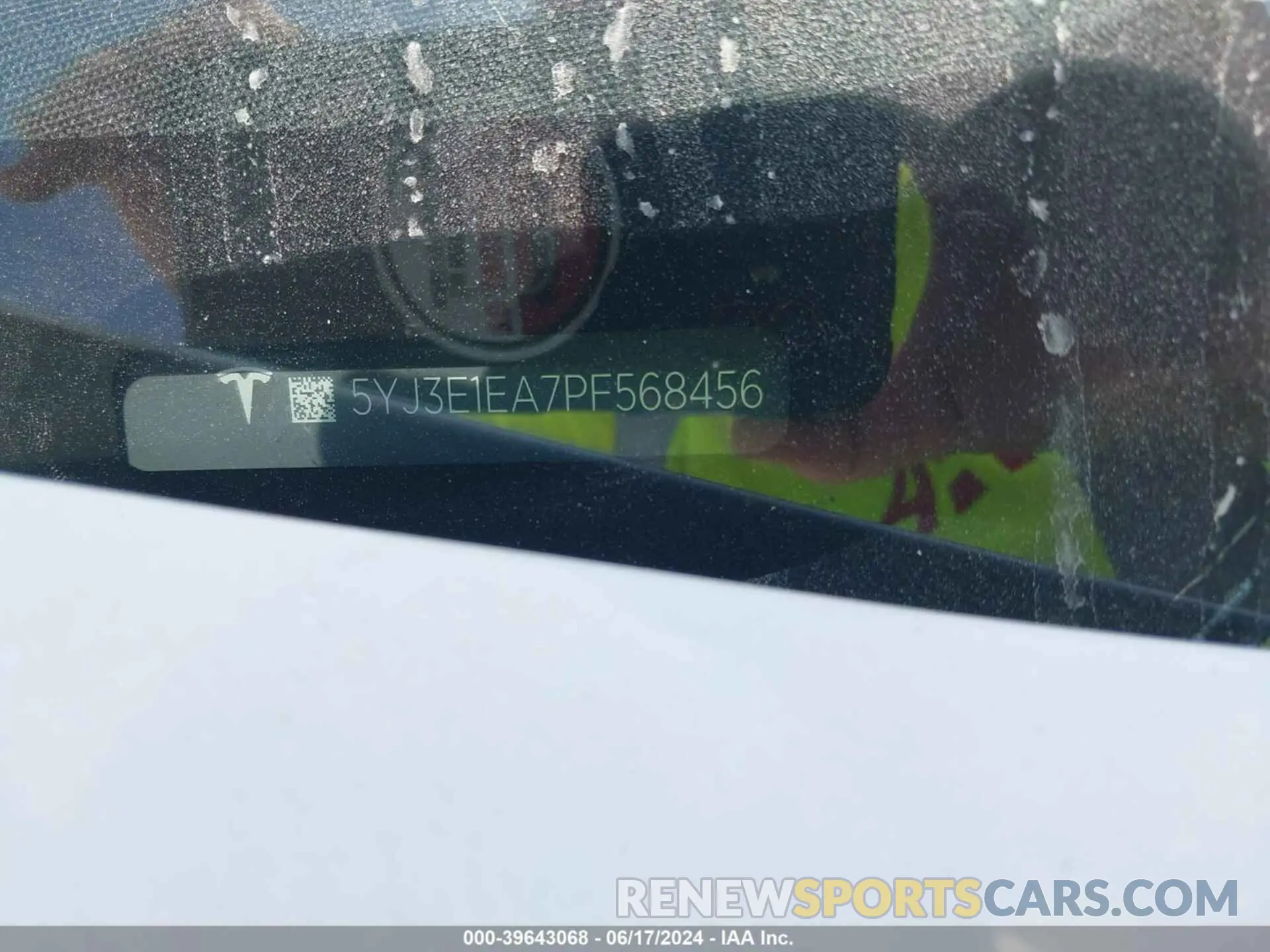 9 Photograph of a damaged car 5YJ3E1EA7PF568456 TESLA MODEL 3 2023