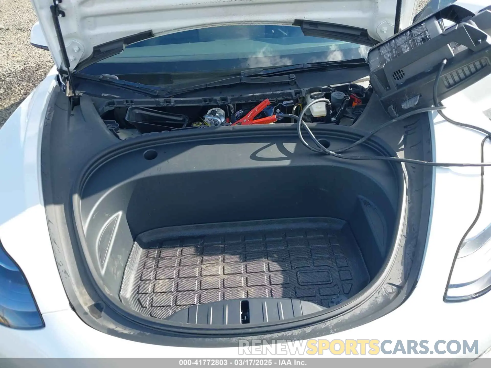 10 Фотография поврежденного автомобиля 5YJ3E1EA7PF570871 TESLA MODEL 3 2023
