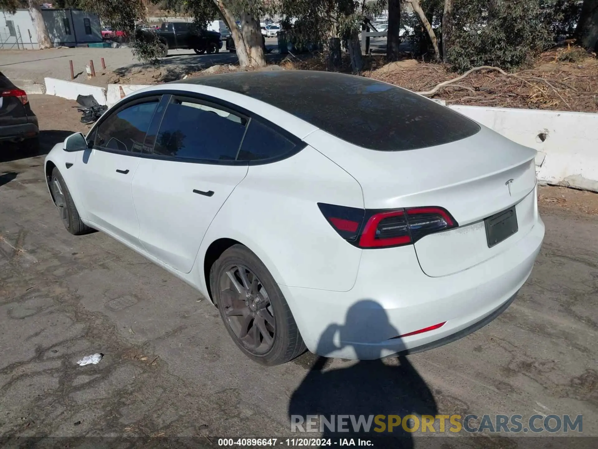 3 Photograph of a damaged car 5YJ3E1EA7PF574368 TESLA MODEL 3 2023