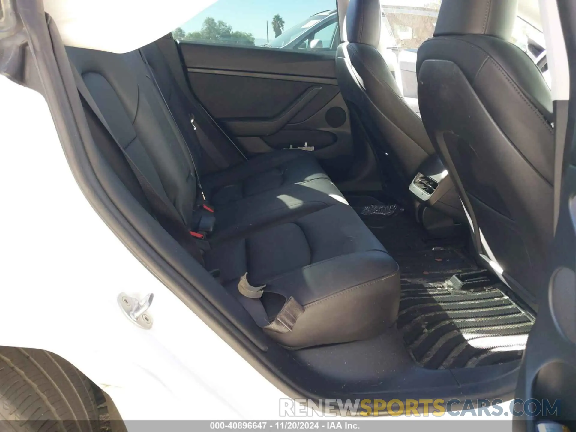 8 Photograph of a damaged car 5YJ3E1EA7PF574368 TESLA MODEL 3 2023