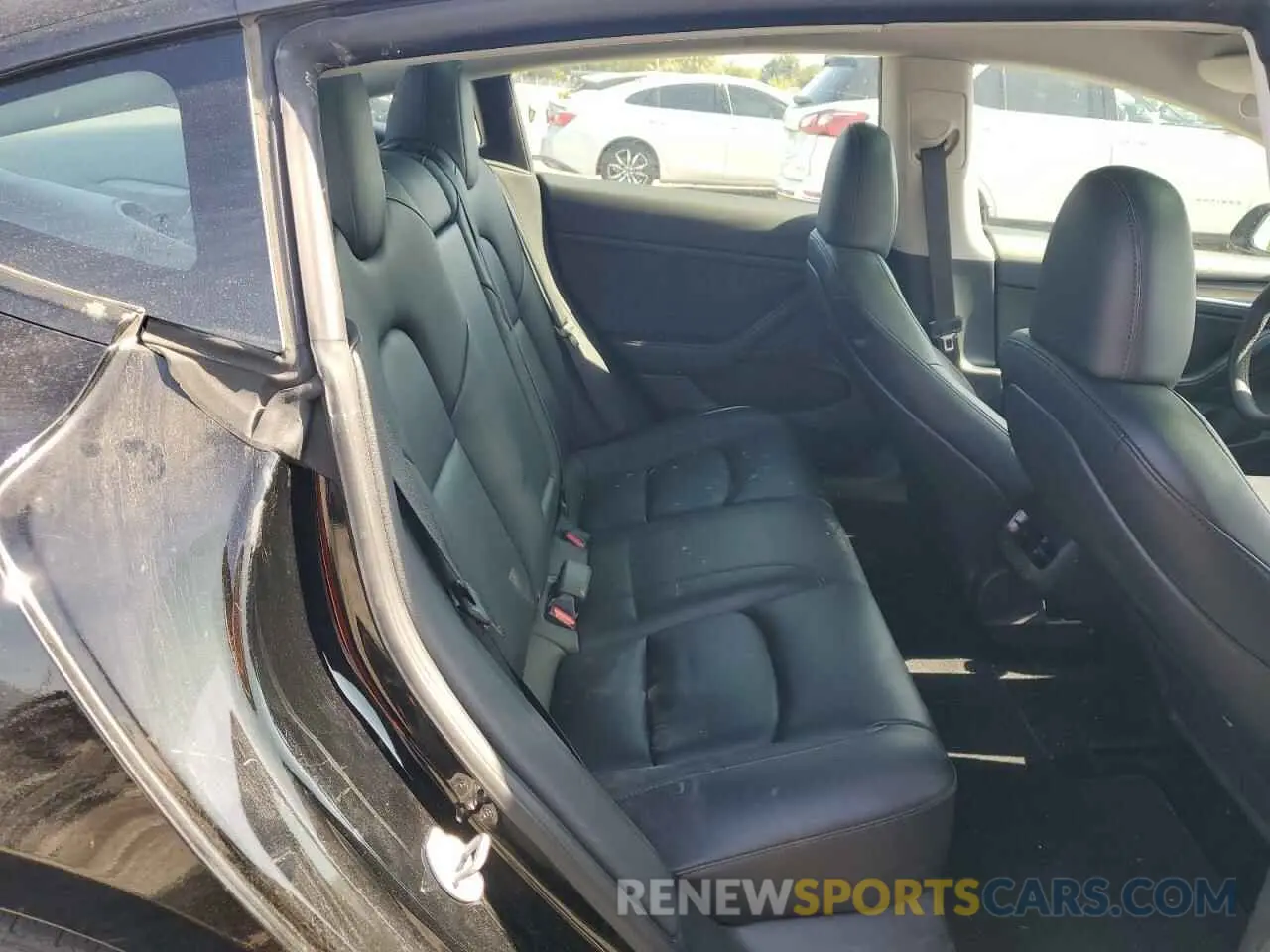 10 Photograph of a damaged car 5YJ3E1EA7PF576816 TESLA MODEL 3 2023