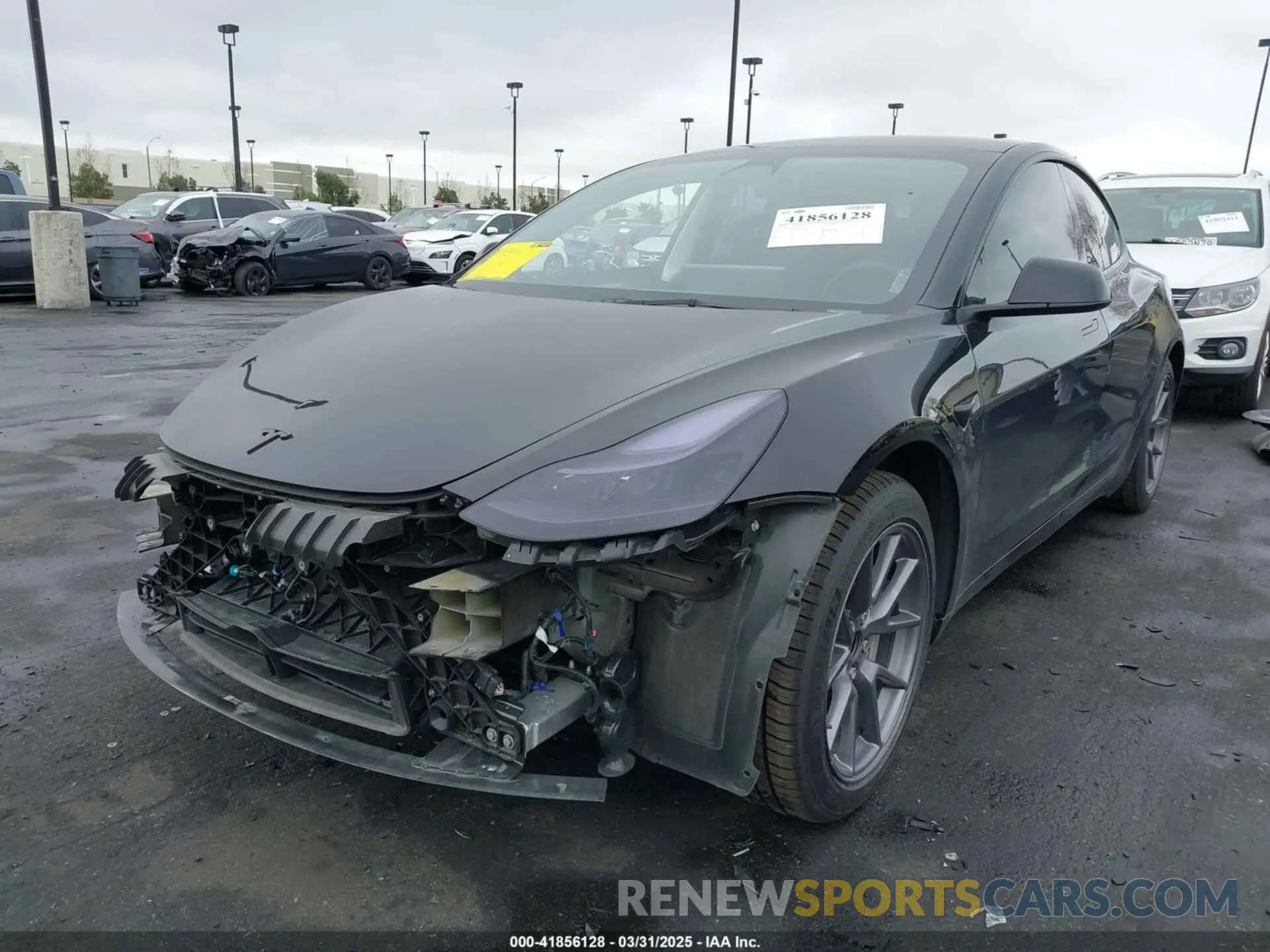 2 Фотография поврежденного автомобиля 5YJ3E1EA7PF587427 TESLA MODEL 3 2023