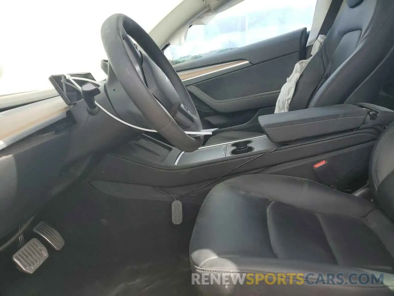 7 Photograph of a damaged car 5YJ3E1EA7PF590196 TESLA MODEL 3 2023