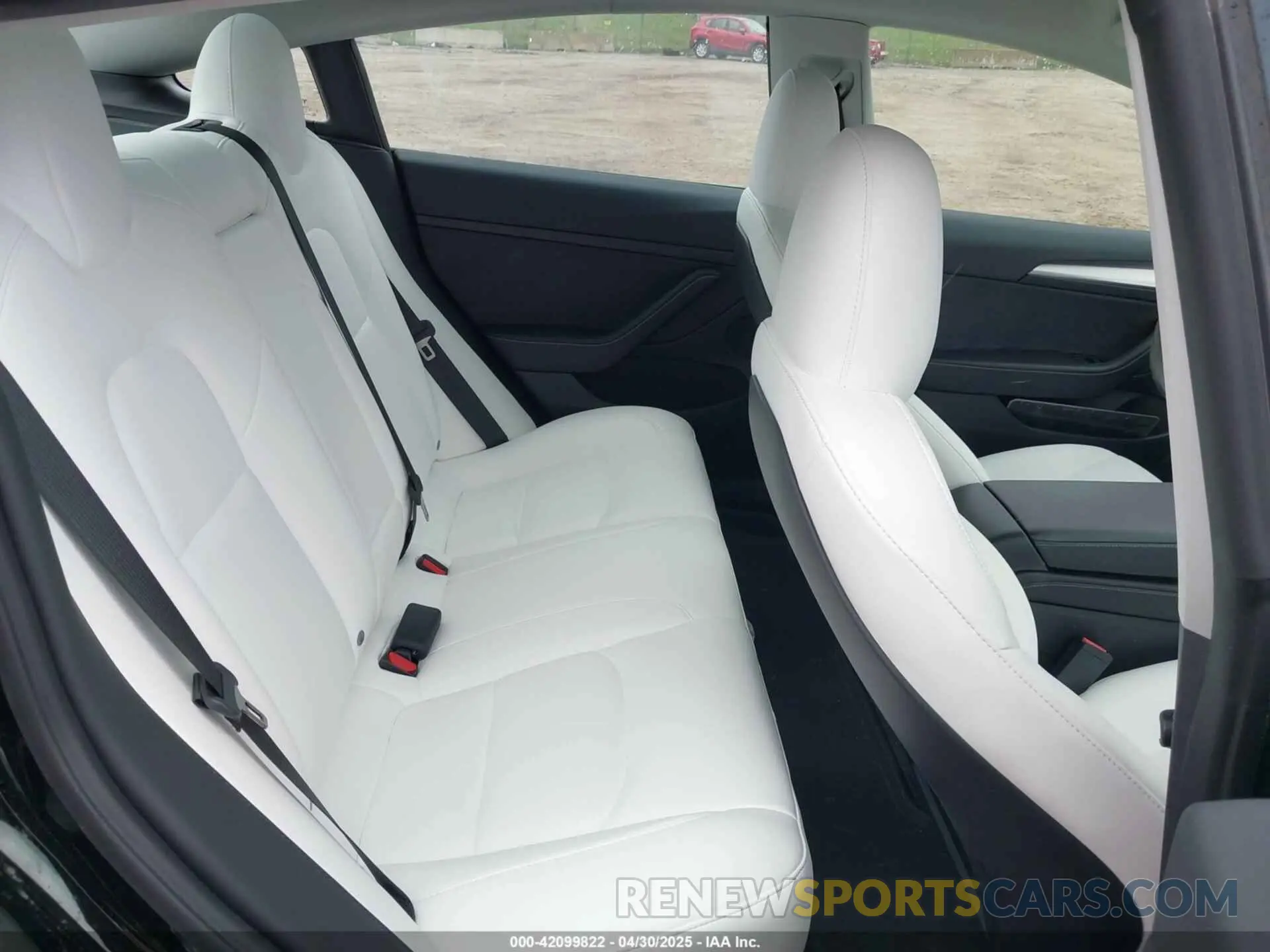 8 Photograph of a damaged car 5YJ3E1EA7PF593731 TESLA MODEL 3 2023