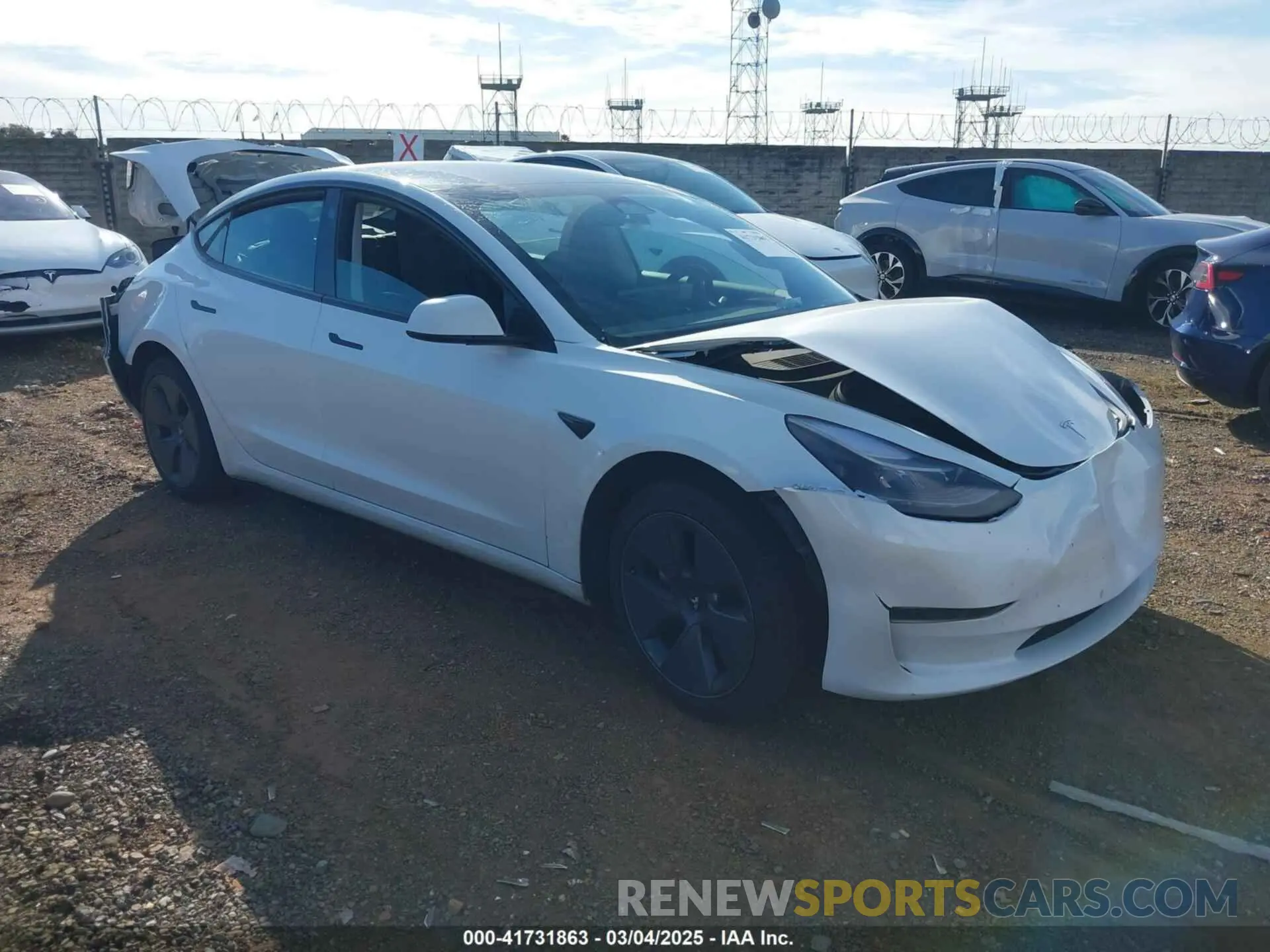 1 Фотография поврежденного автомобиля 5YJ3E1EA7PF594992 TESLA MODEL 3 2023
