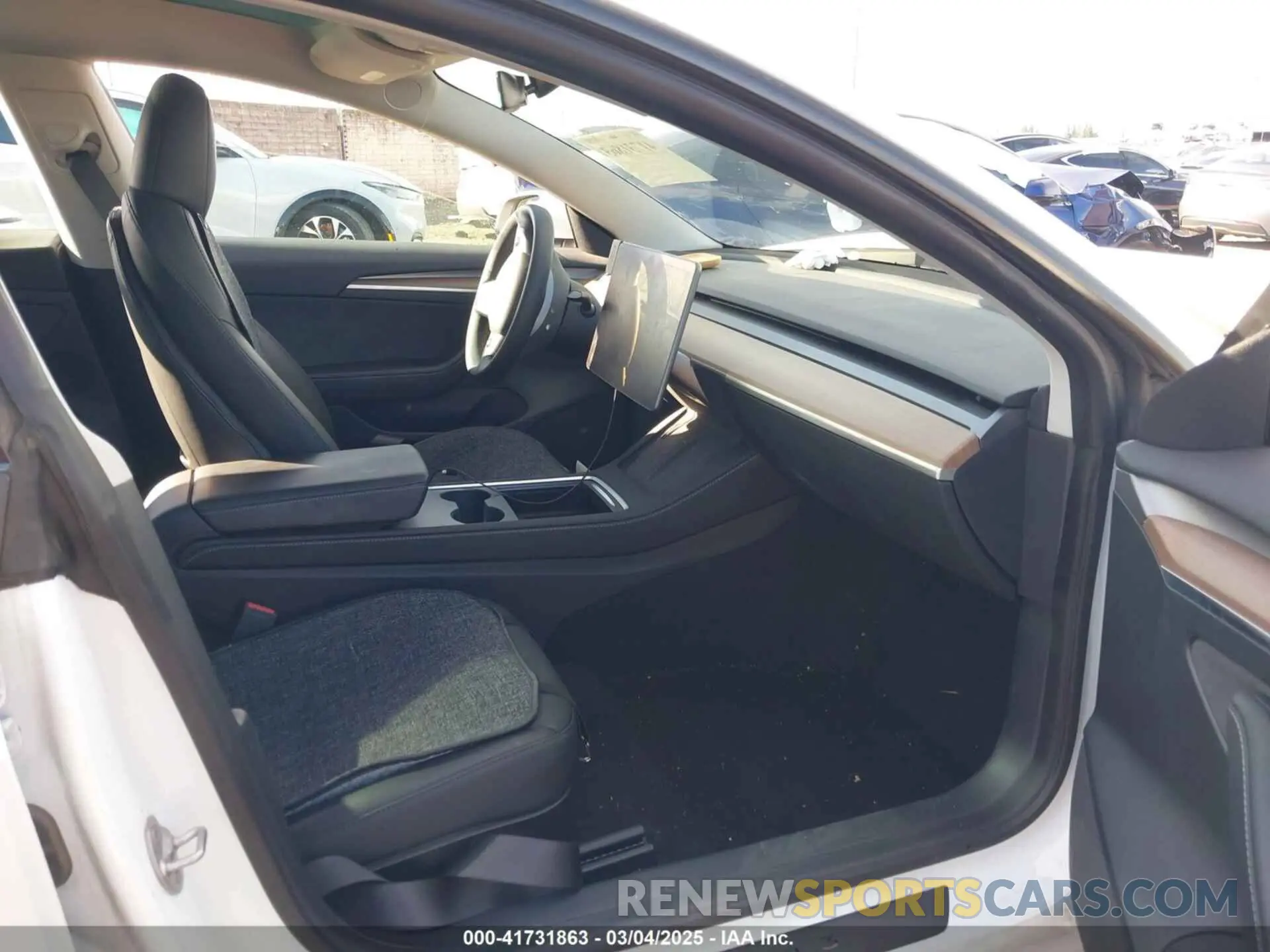 5 Фотография поврежденного автомобиля 5YJ3E1EA7PF594992 TESLA MODEL 3 2023