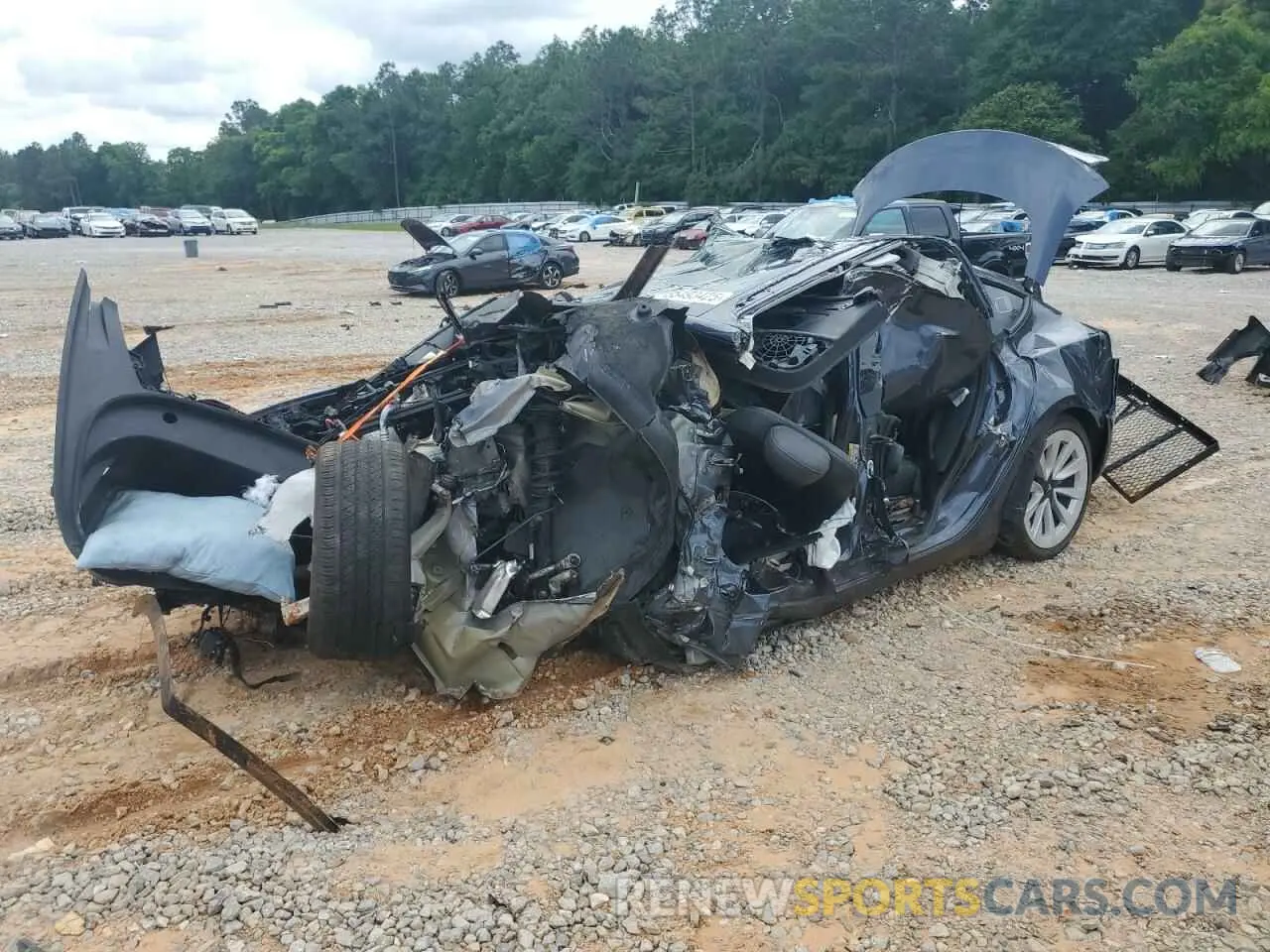 1 Photograph of a damaged car 5YJ3E1EA7PF627103 TESLA MODEL 3 2023
