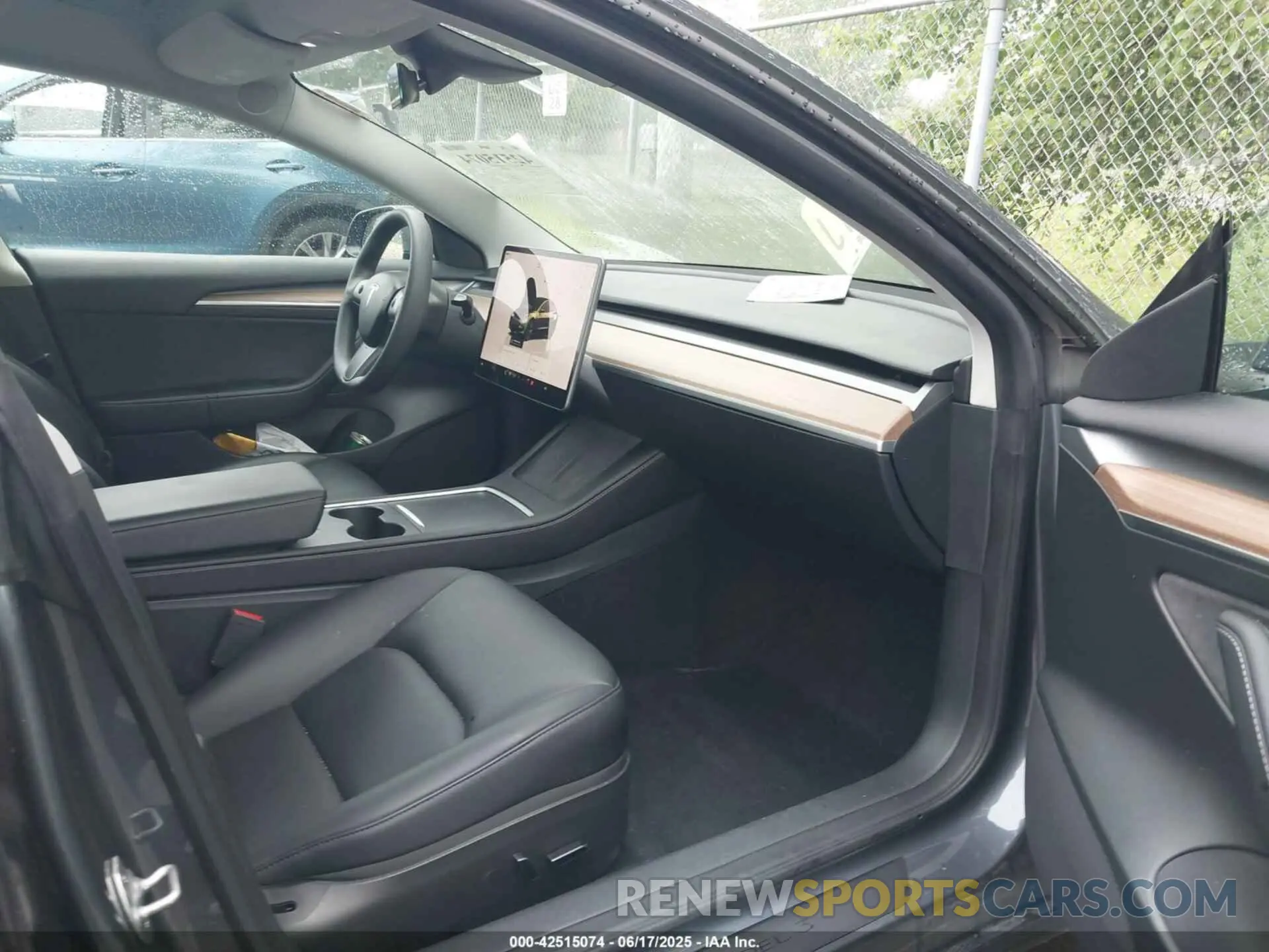 5 Фотография поврежденного автомобиля 5YJ3E1EA7PF658464 TESLA MODEL 3 2023
