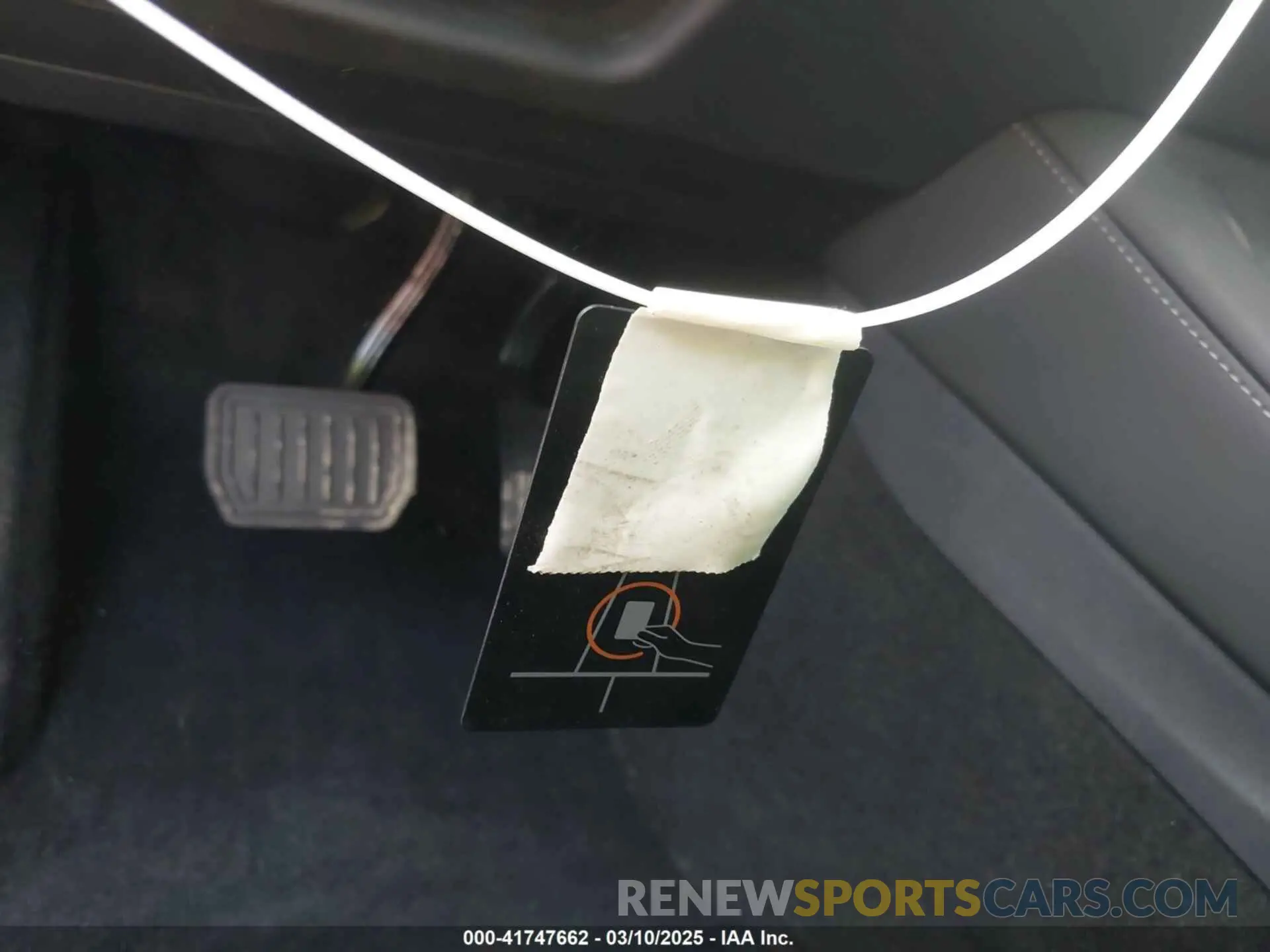 11 Photograph of a damaged car 5YJ3E1EA7PF674048 TESLA MODEL 3 2023