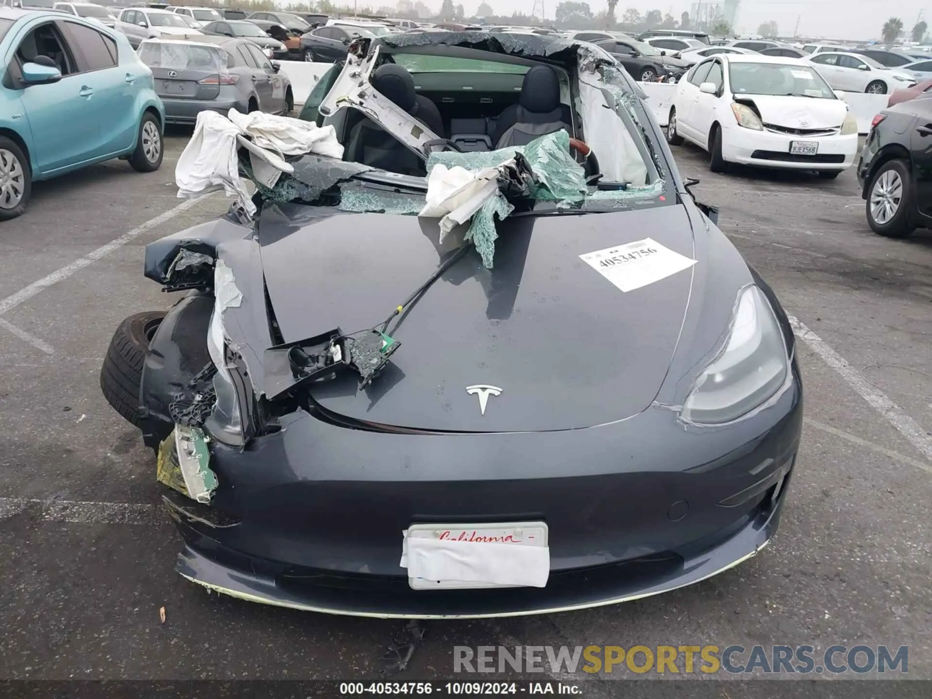 11 Photograph of a damaged car 5YJ3E1EA7PF676348 TESLA MODEL 3 2023