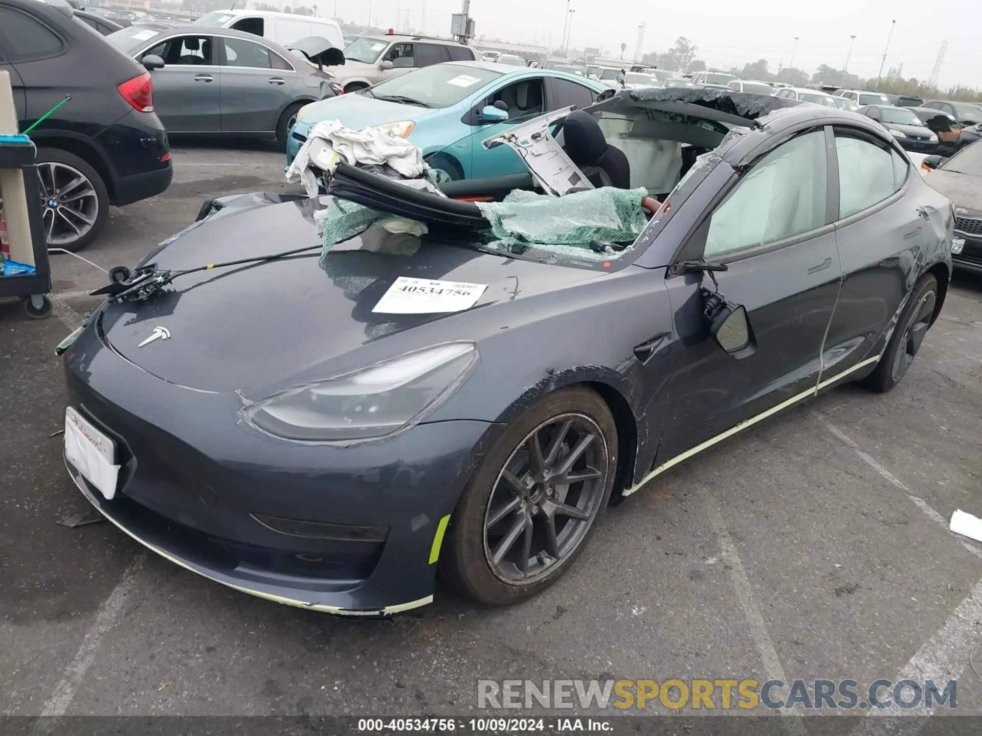 2 Photograph of a damaged car 5YJ3E1EA7PF676348 TESLA MODEL 3 2023