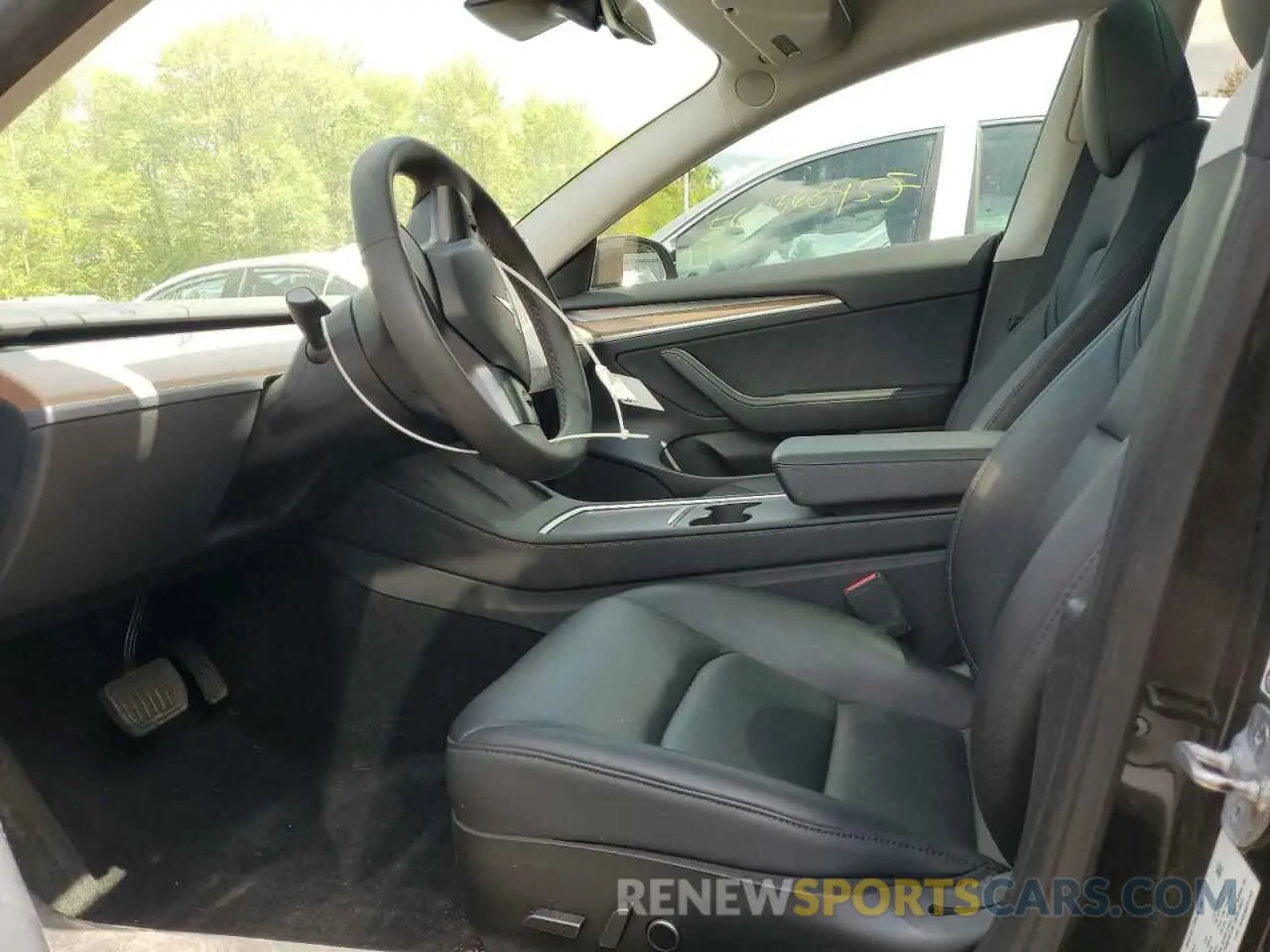 7 Photograph of a damaged car 5YJ3E1EA7PF689455 TESLA MODEL 3 2023