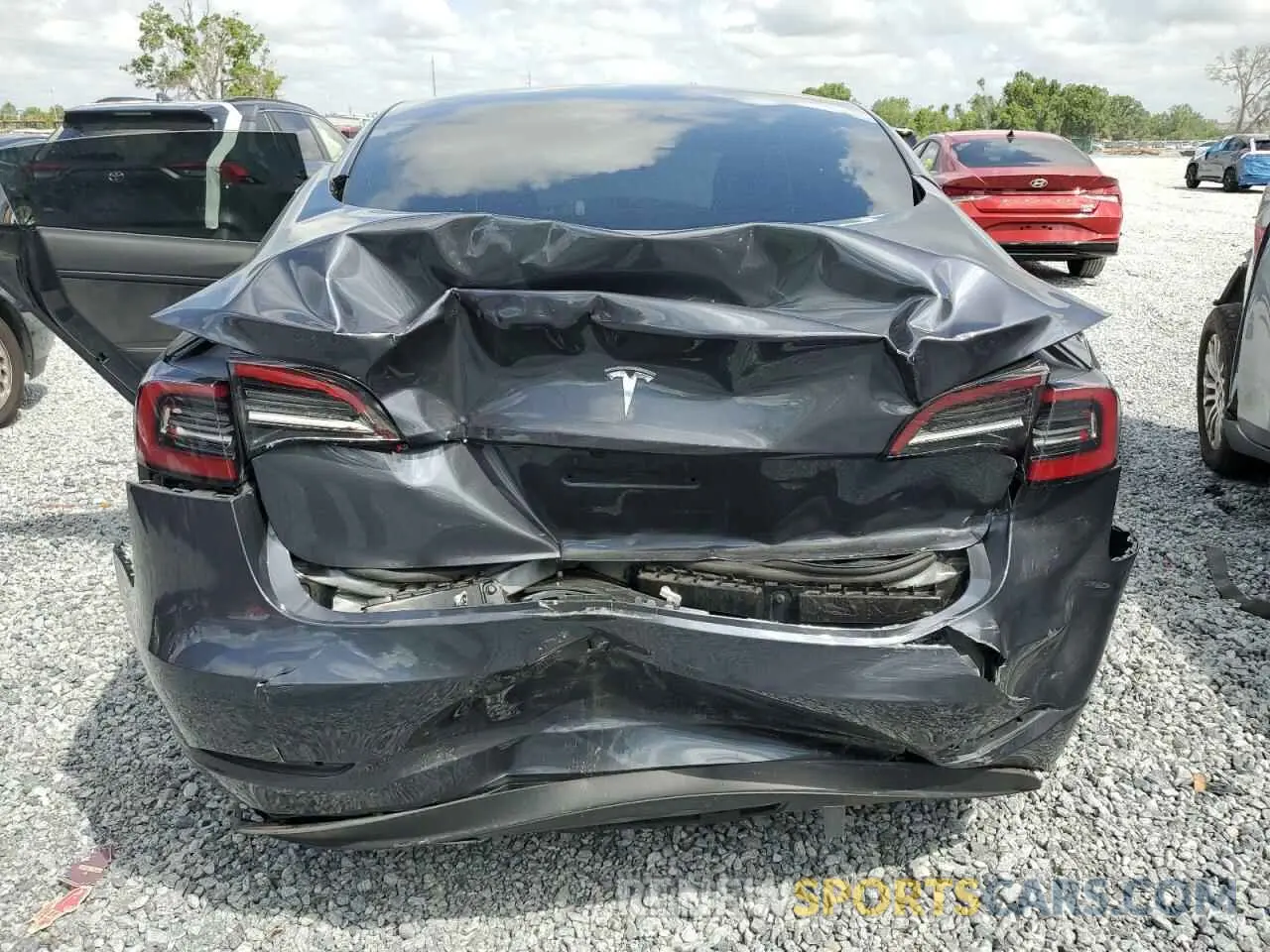 6 Фотография поврежденного автомобиля 5YJ3E1EA7PF705024 TESLA MODEL 3 2023
