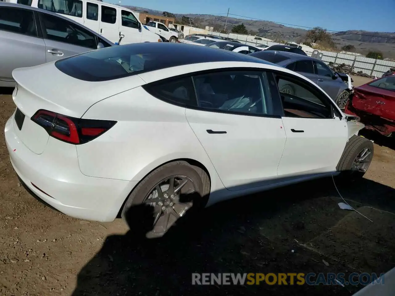 3 Photograph of a damaged car 5YJ3E1EA8PF399483 TESLA MODEL 3 2023