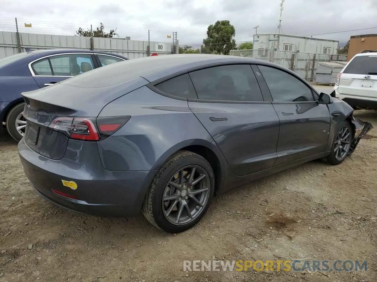 3 Фотография поврежденного автомобиля 5YJ3E1EA8PF403211 TESLA MODEL 3 2023