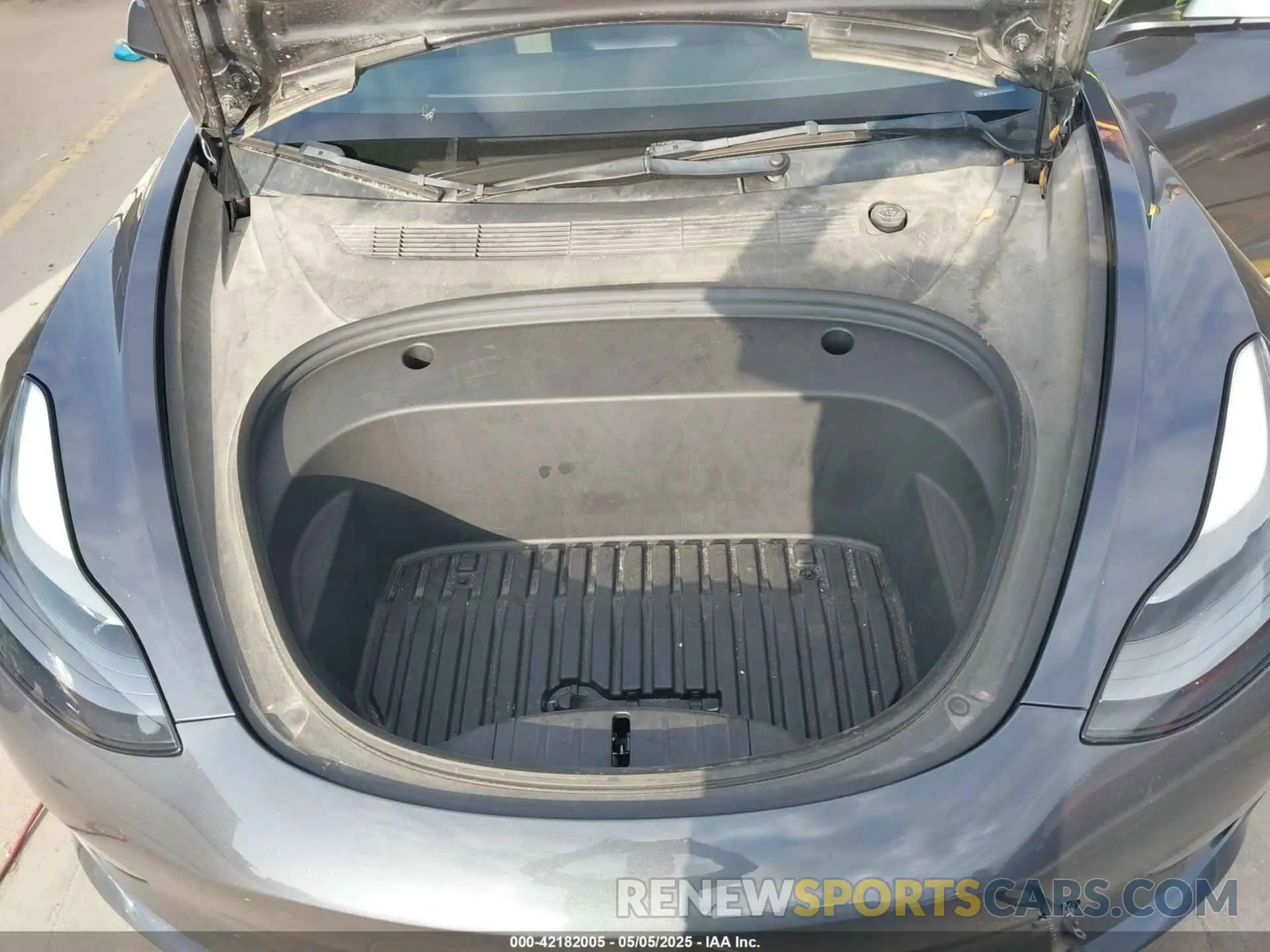 10 Фотография поврежденного автомобиля 5YJ3E1EA8PF404553 TESLA MODEL 3 2023
