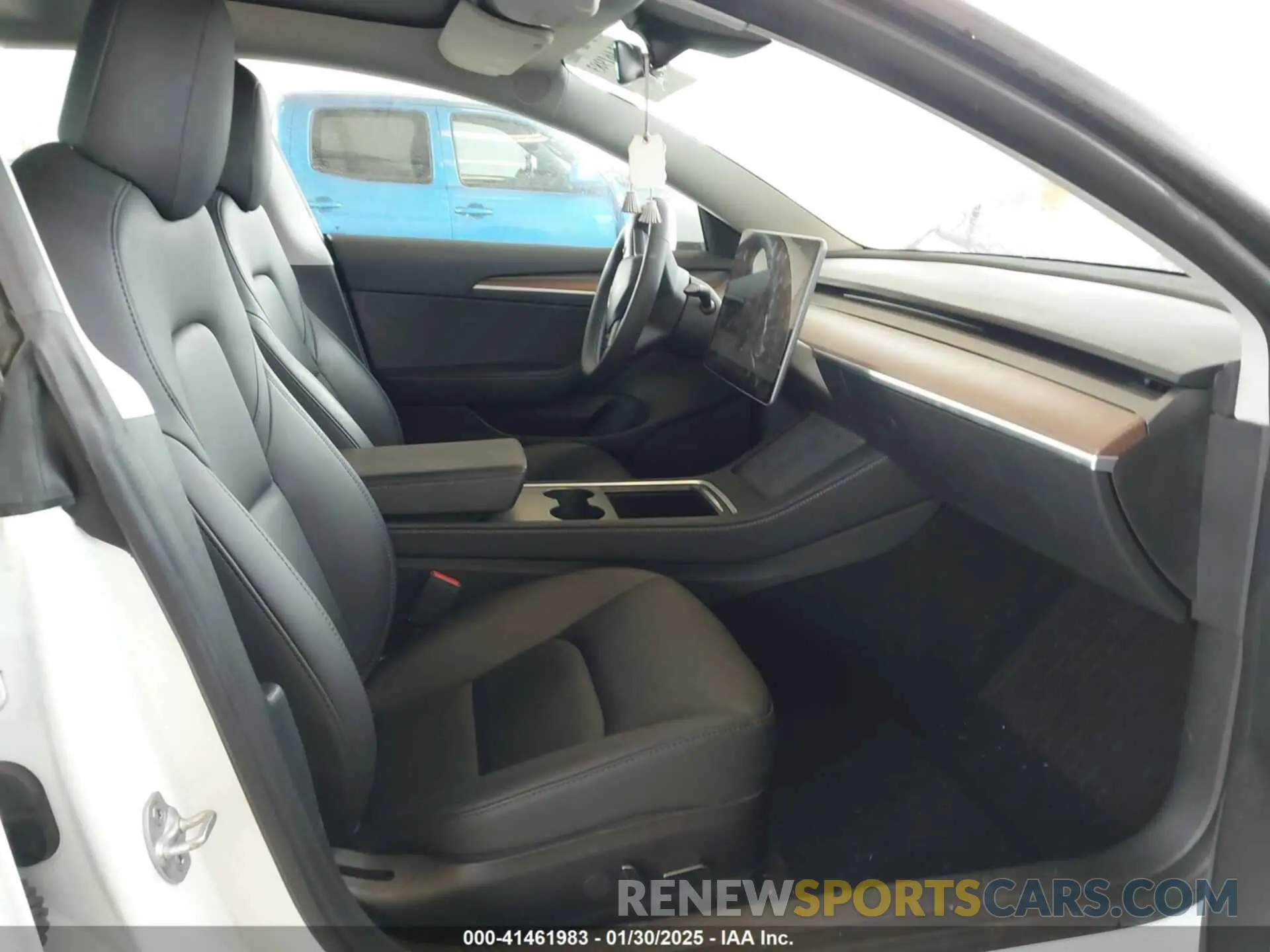 5 Photograph of a damaged car 5YJ3E1EA8PF412166 TESLA MODEL 3 2023