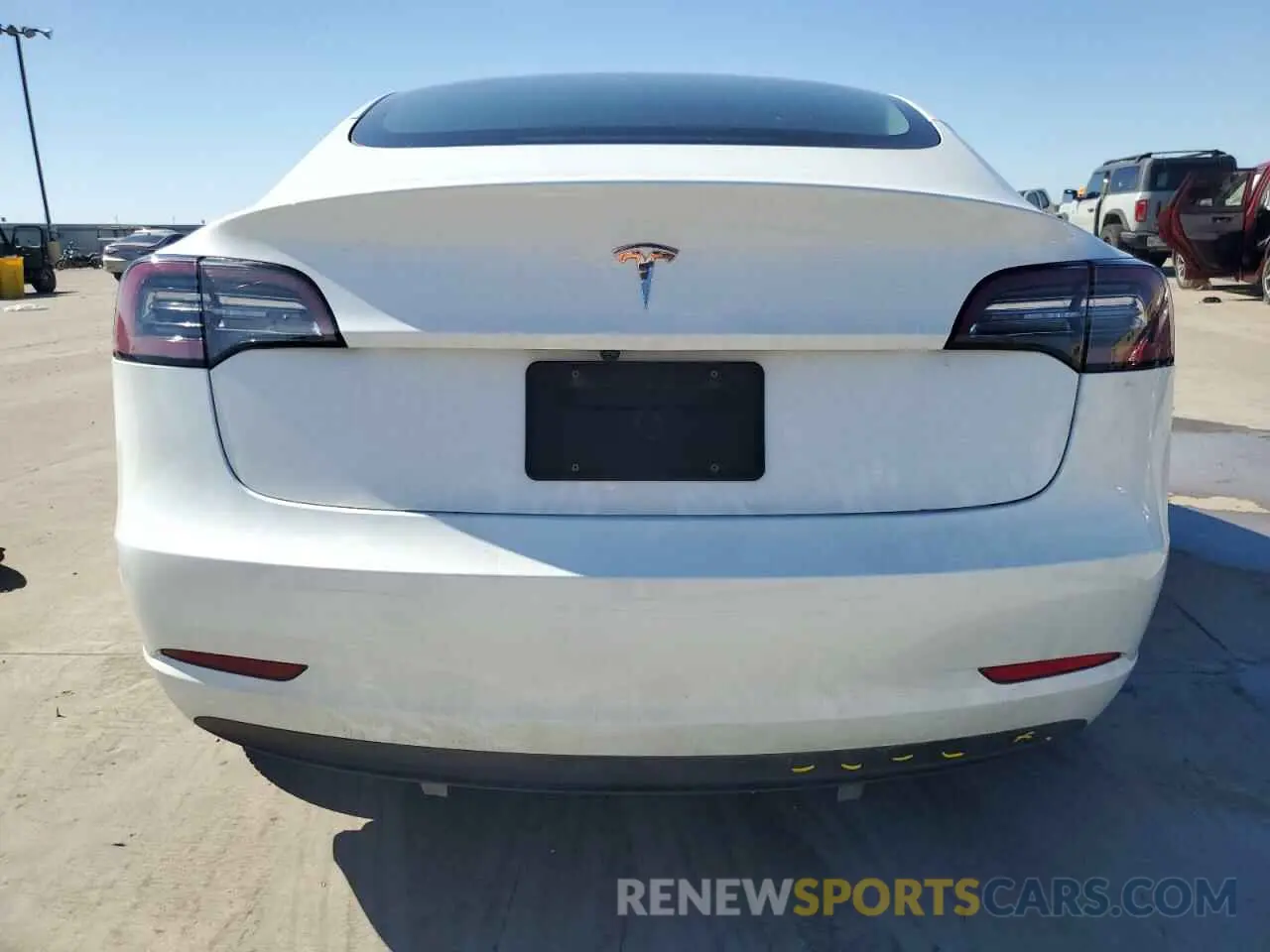 6 Photograph of a damaged car 5YJ3E1EA8PF418579 TESLA MODEL 3 2023
