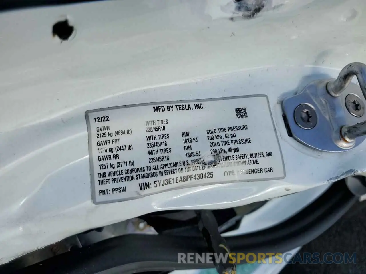 13 Фотография поврежденного автомобиля 5YJ3E1EA8PF430425 TESLA MODEL 3 2023