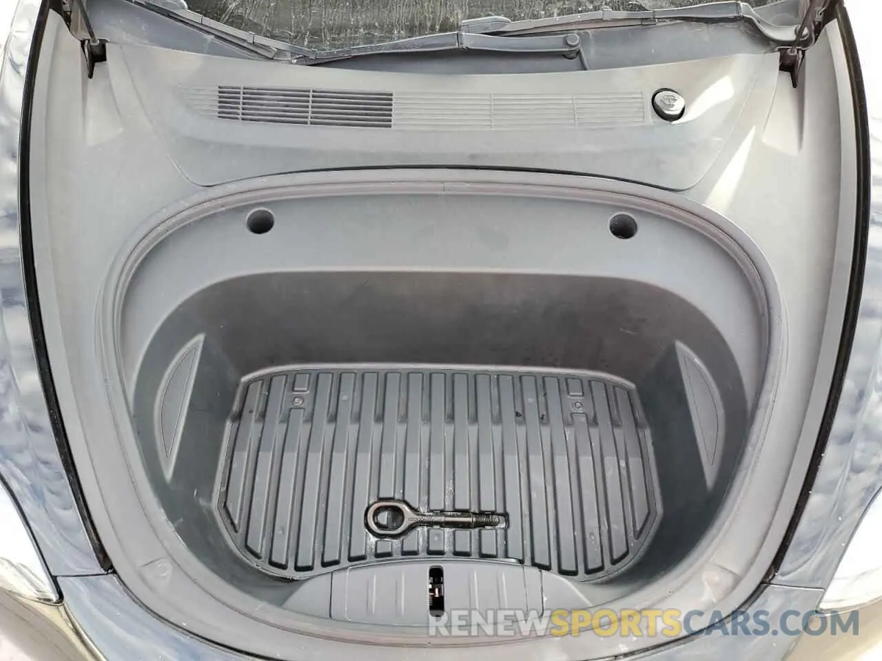11 Photograph of a damaged car 5YJ3E1EA8PF435947 TESLA MODEL 3 2023