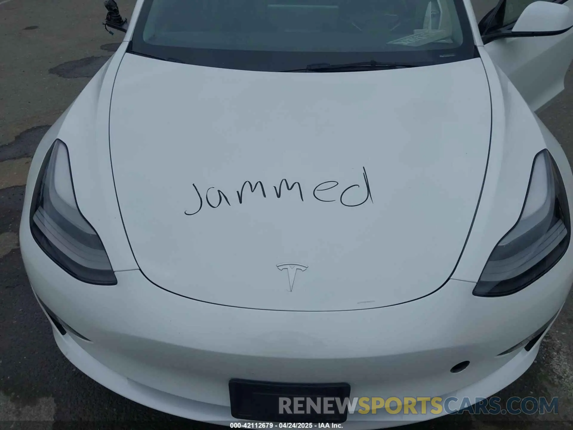 10 Фотография поврежденного автомобиля 5YJ3E1EA8PF437584 TESLA MODEL 3 2023