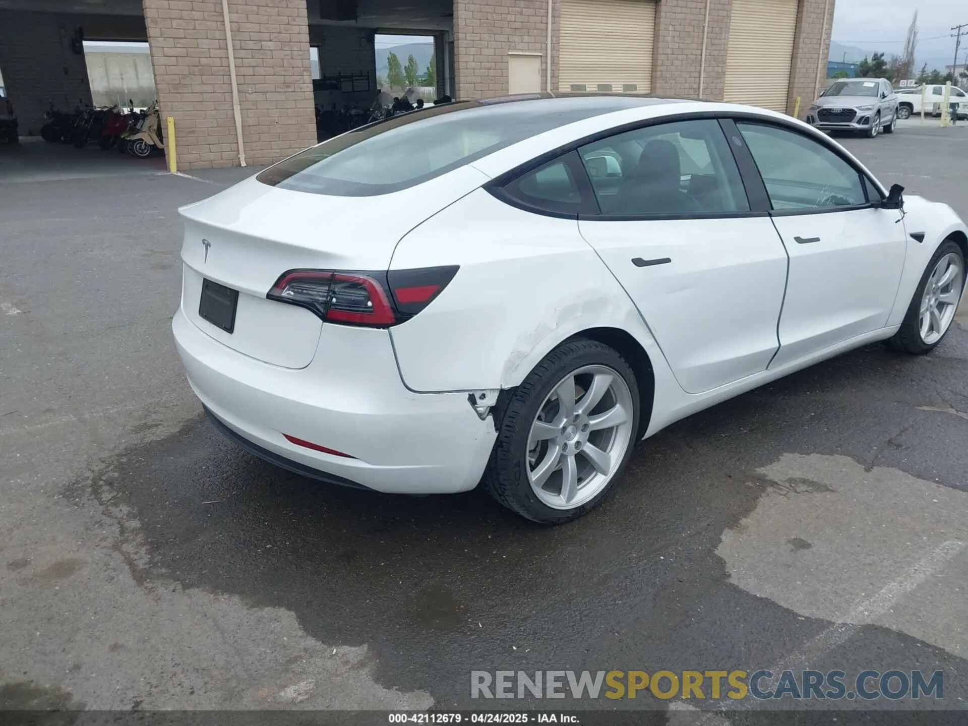 6 Фотография поврежденного автомобиля 5YJ3E1EA8PF437584 TESLA MODEL 3 2023