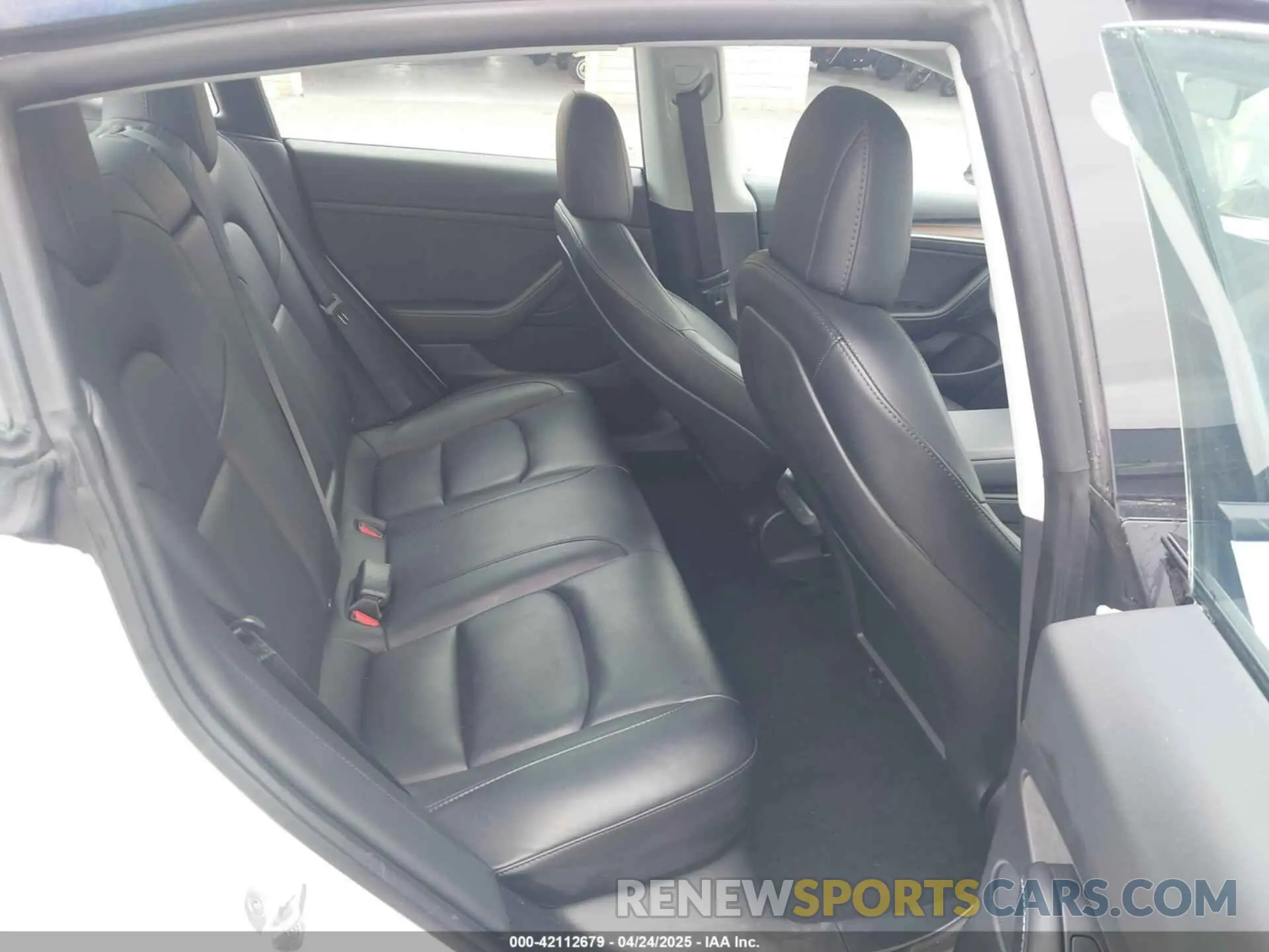 8 Фотография поврежденного автомобиля 5YJ3E1EA8PF437584 TESLA MODEL 3 2023