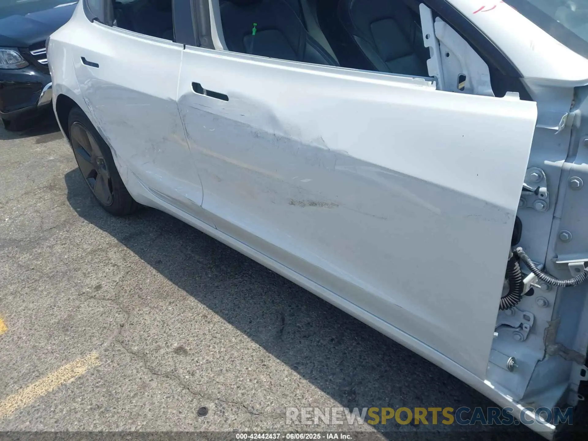 12 Photograph of a damaged car 5YJ3E1EA8PF450528 TESLA MODEL 3 2023
