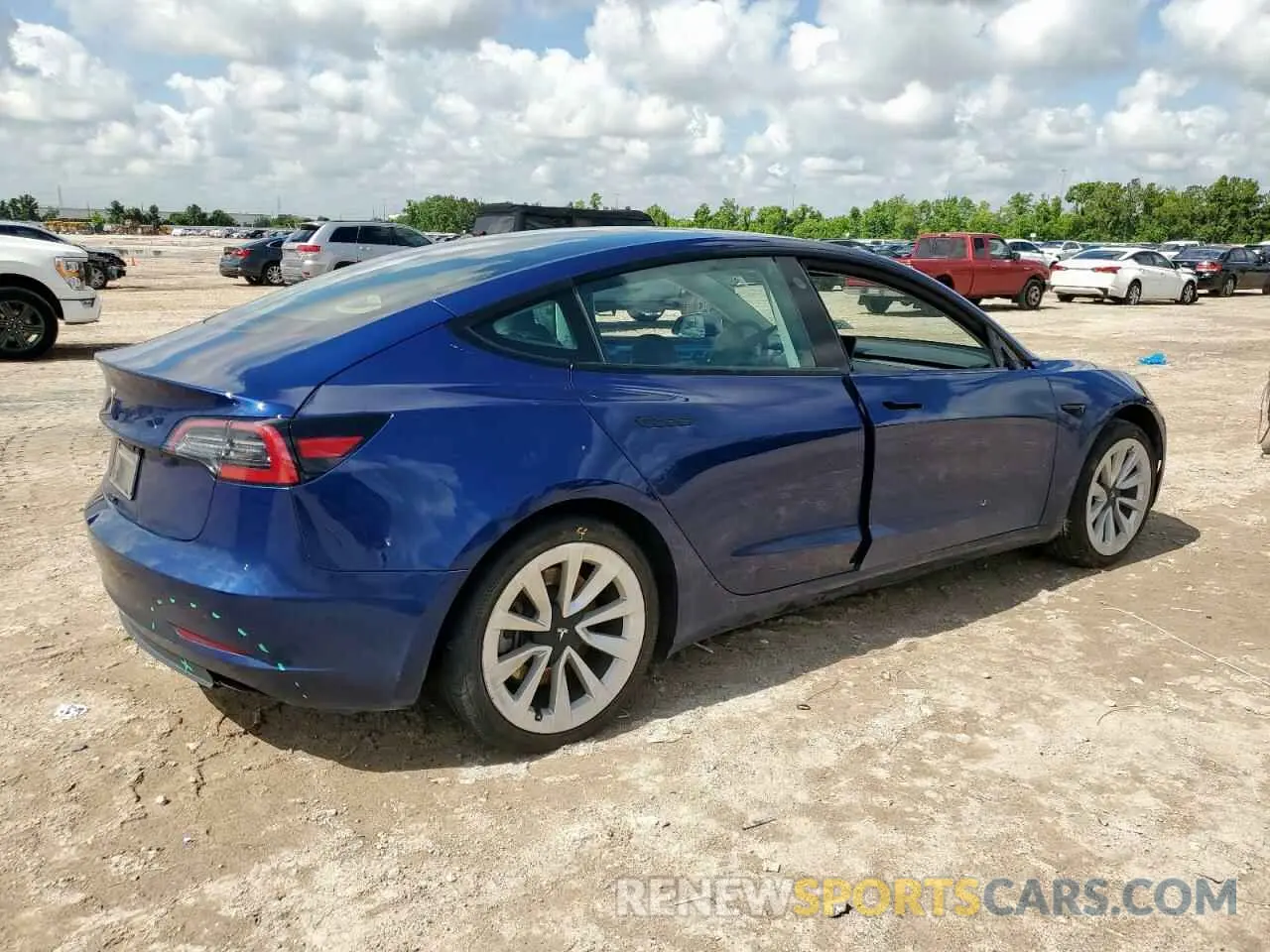 3 Photograph of a damaged car 5YJ3E1EA8PF450710 TESLA MODEL 3 2023