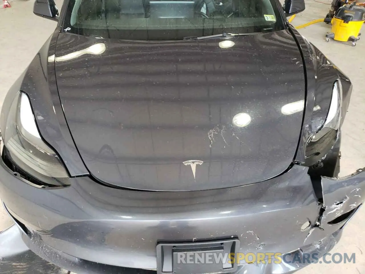 11 Photograph of a damaged car 5YJ3E1EA8PF509979 TESLA MODEL 3 2023