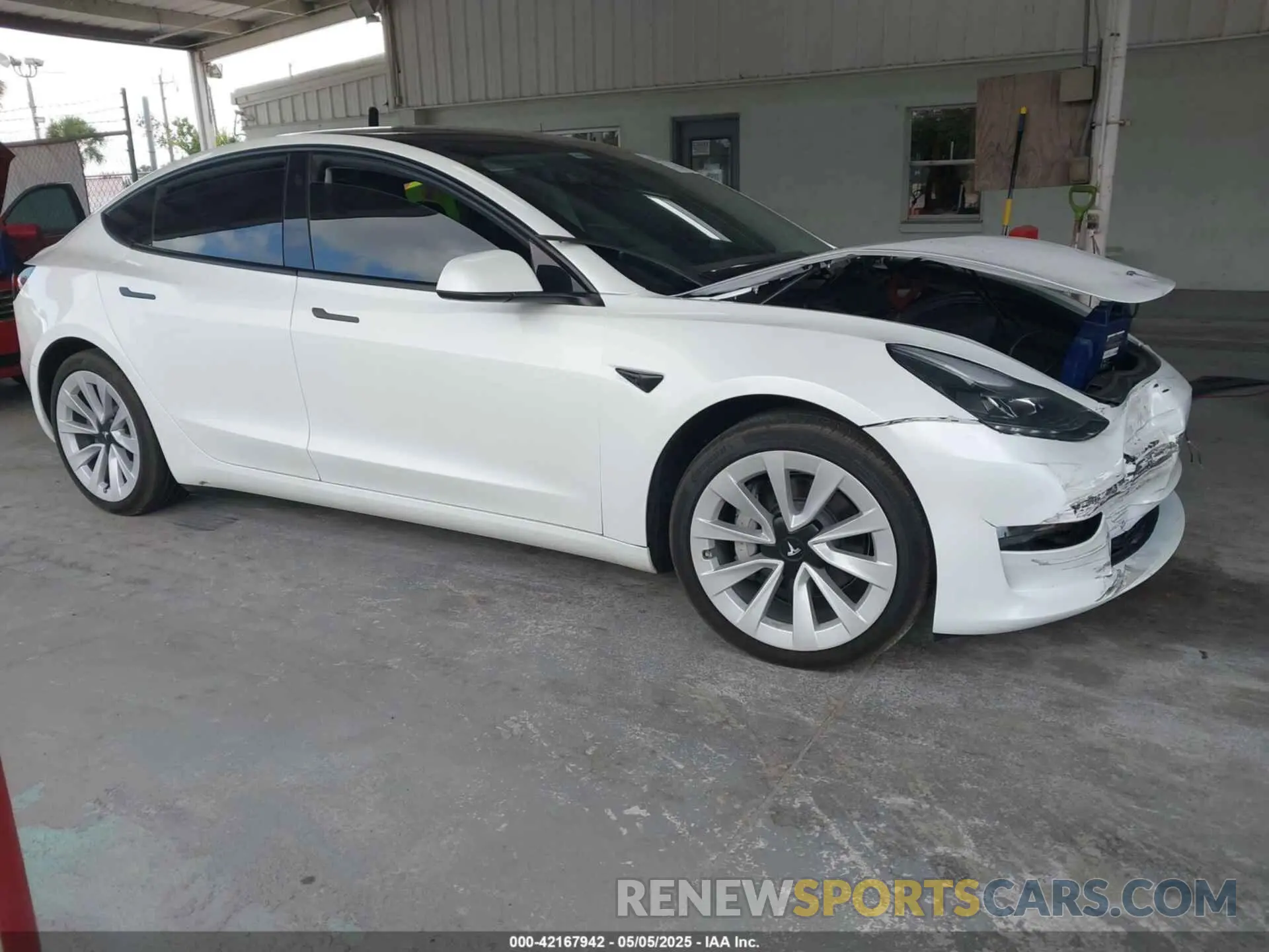 1 Фотография поврежденного автомобиля 5YJ3E1EA8PF518326 TESLA MODEL 3 2023