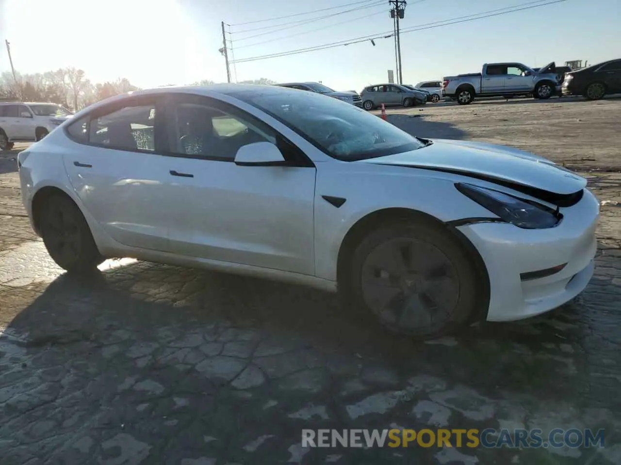 4 Фотография поврежденного автомобиля 5YJ3E1EA8PF548135 TESLA MODEL 3 2023