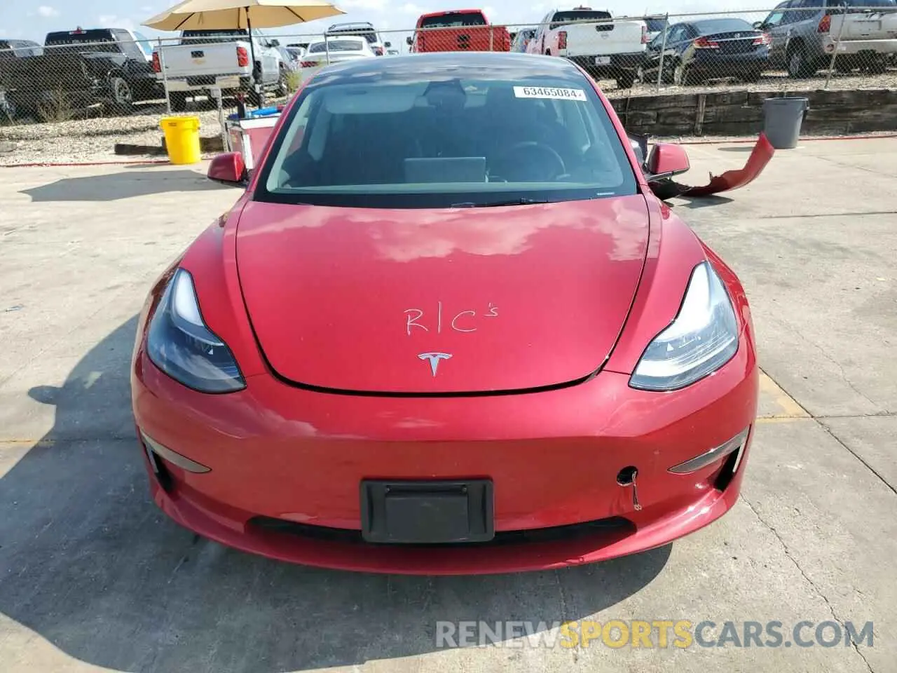 5 Photograph of a damaged car 5YJ3E1EA8PF550225 TESLA MODEL 3 2023