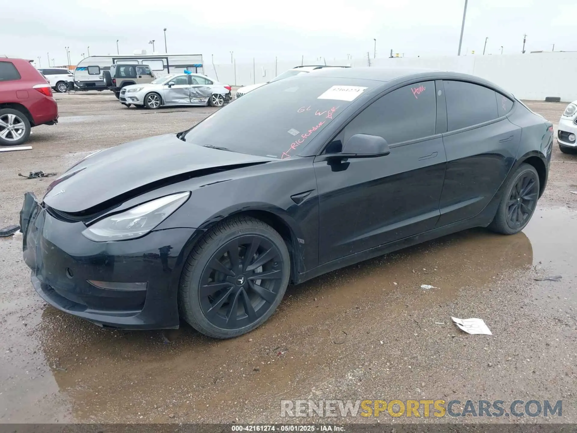 2 Photograph of a damaged car 5YJ3E1EA8PF552654 TESLA MODEL 3 2023