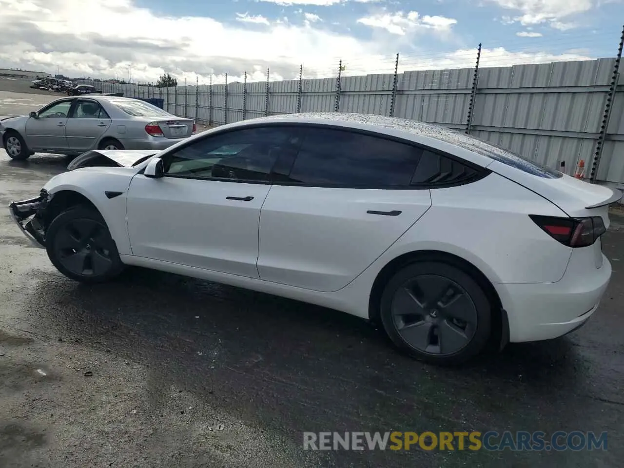 2 Фотография поврежденного автомобиля 5YJ3E1EA8PF556901 TESLA MODEL 3 2023